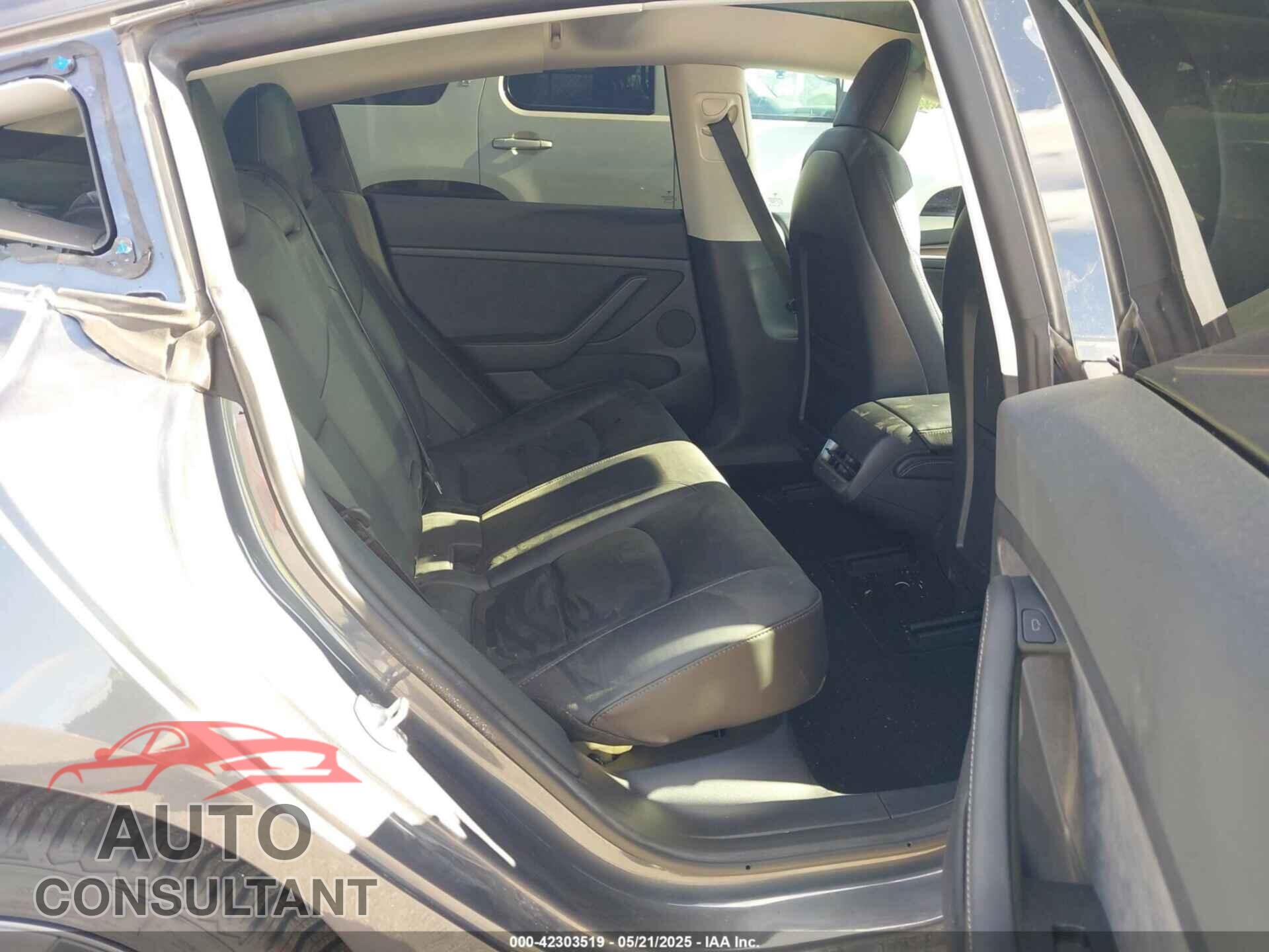 TESLA MODEL 3 2022 - 5YJ3E1EB2NF126562