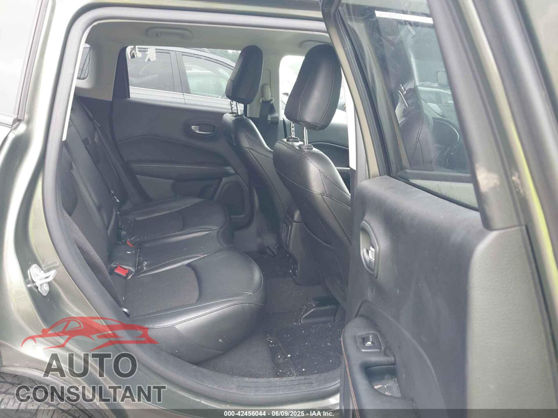 JEEP COMPASS 2021 - 3C4NJDBB0MT506834
