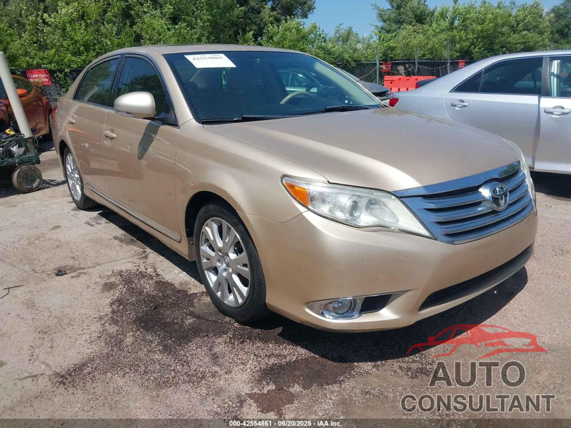 TOYOTA AVALON 2011 - 4T1BK3DB8BU389445