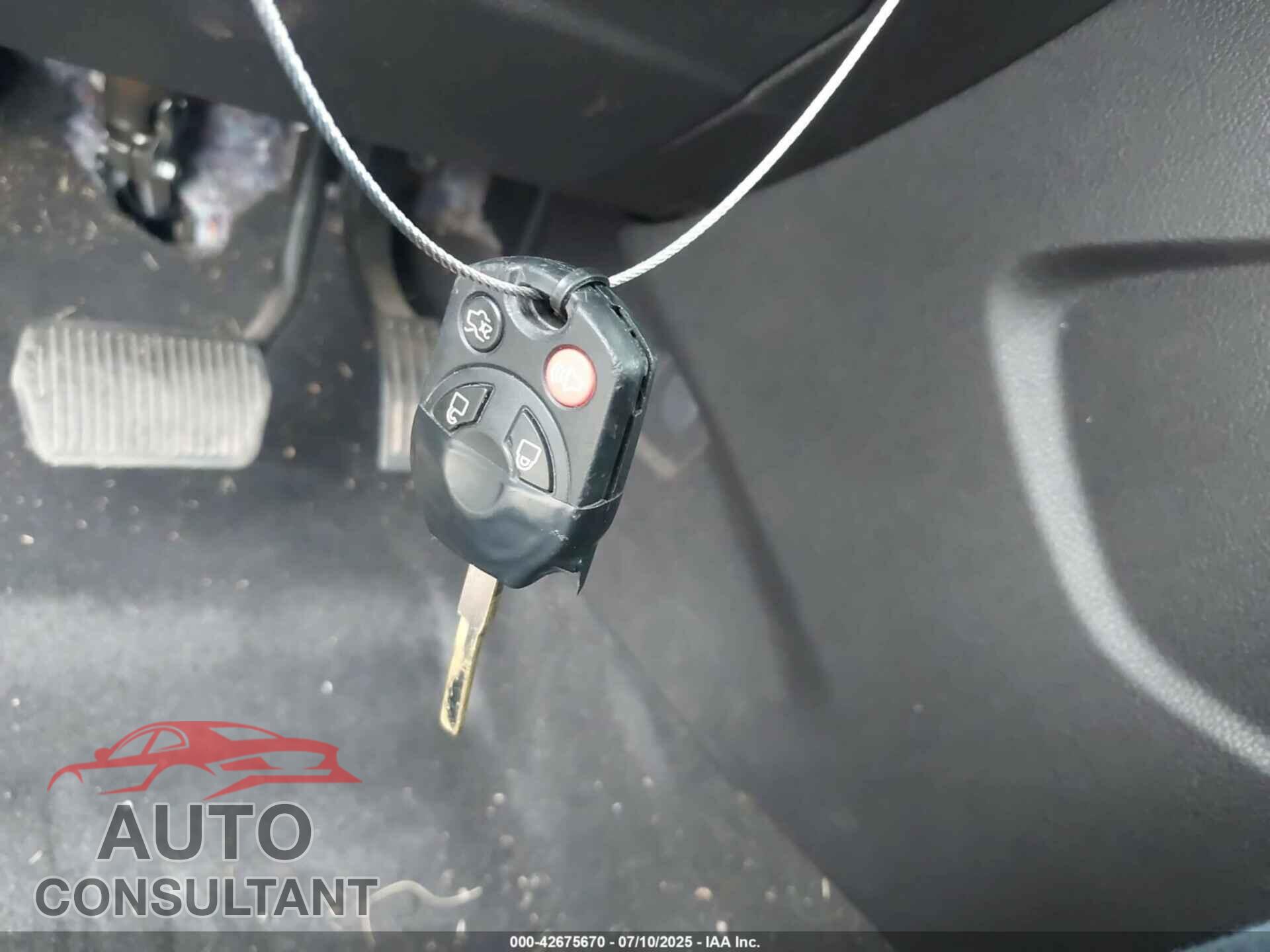 FORD FOCUS 2014 - 1FADP3F28EL426828