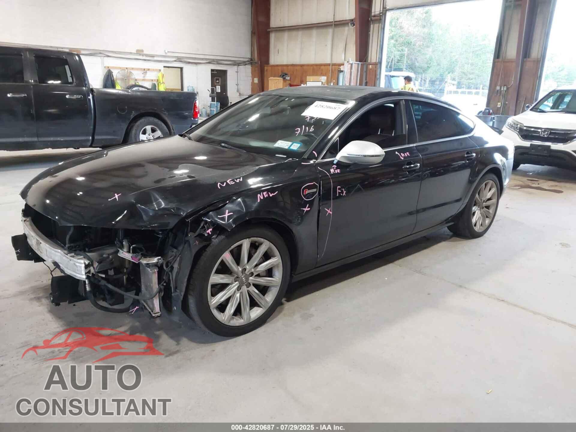 AUDI A7 2014 - WAUWGAFC4EN009062