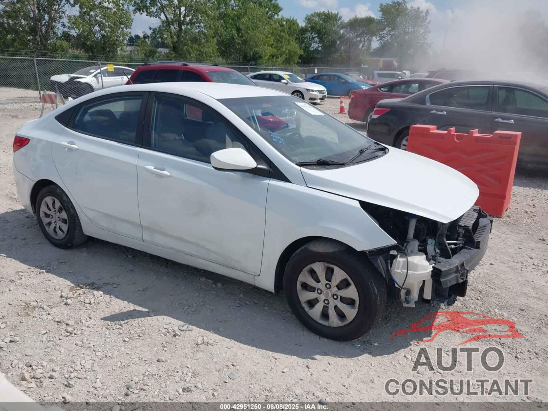 HYUNDAI ACCENT 2016 - KMHCT4AE9GU106726