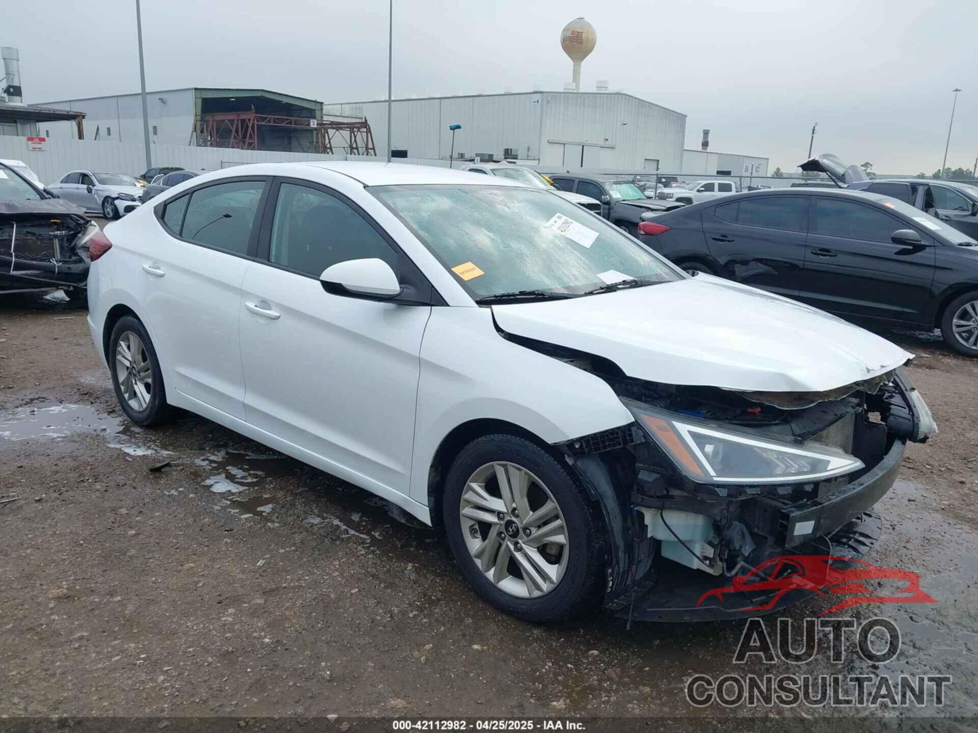 HYUNDAI ELANTRA 2020 - 5NPD84LF7LH525694