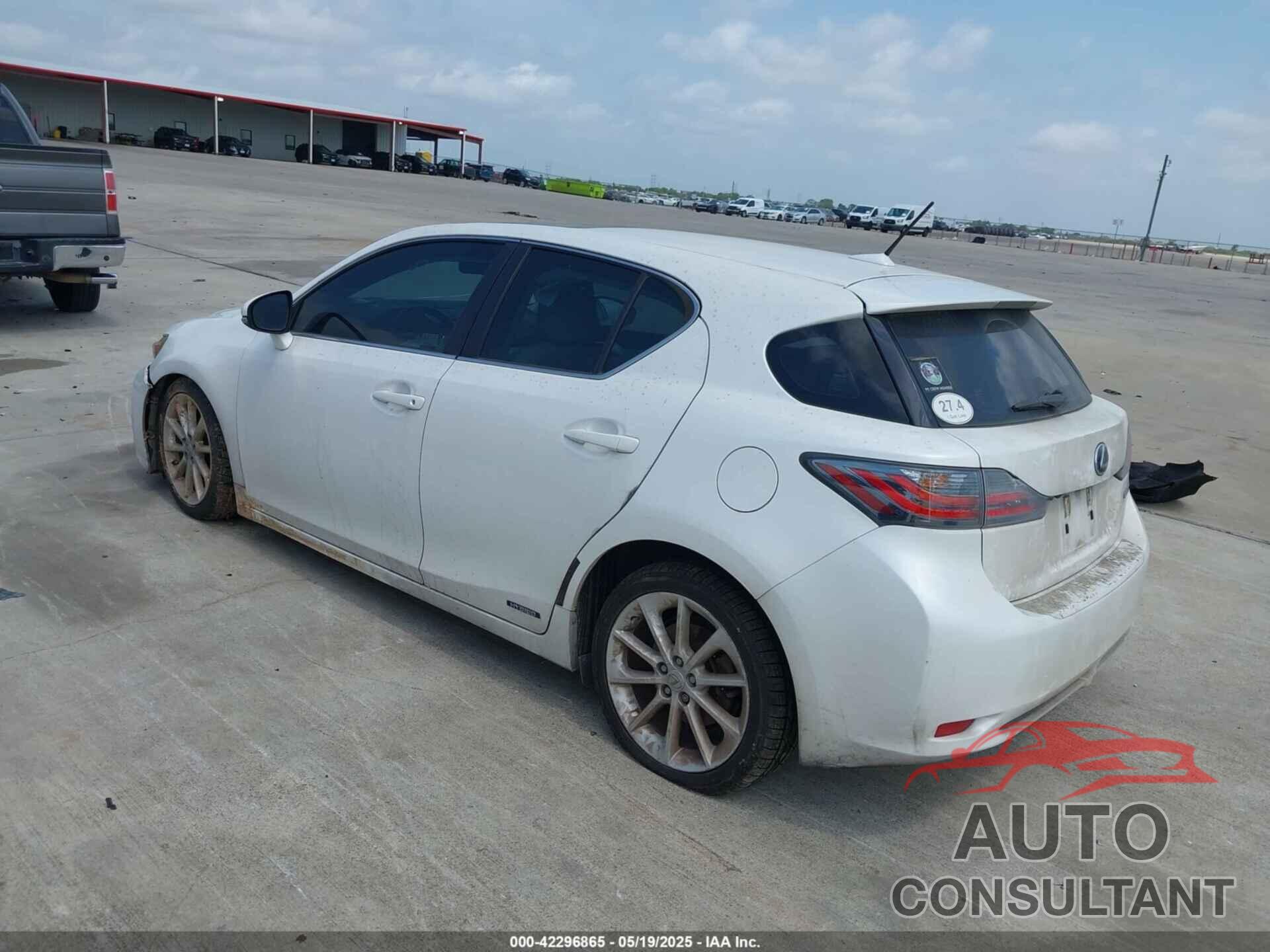 LEXUS CT 200H 2012 - JTHKD5BHXC2065846