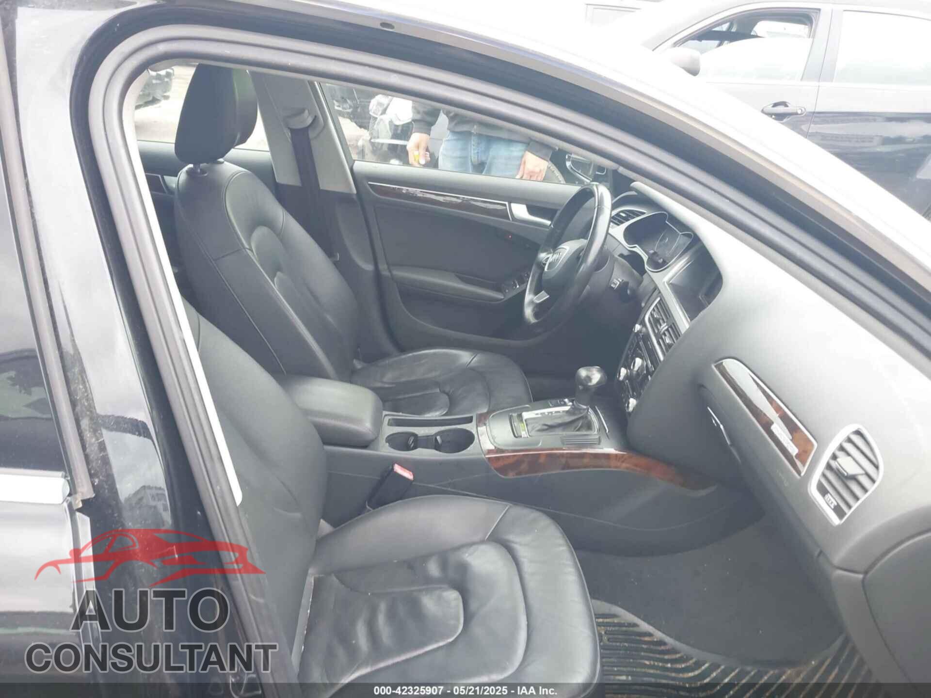 AUDI A4 2013 - WAUFFAFL1DN038181