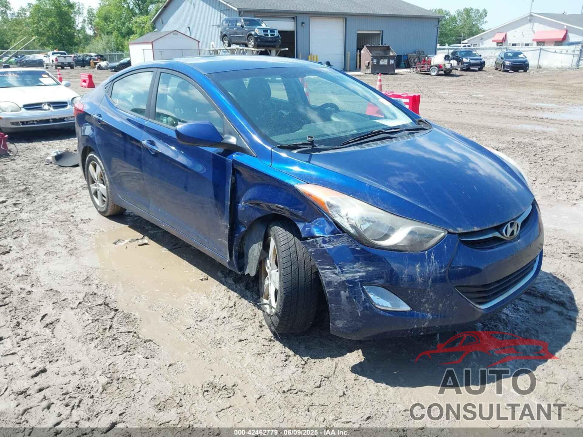 HYUNDAI ELANTRA 2013 - KMHDH4AE0DU493328