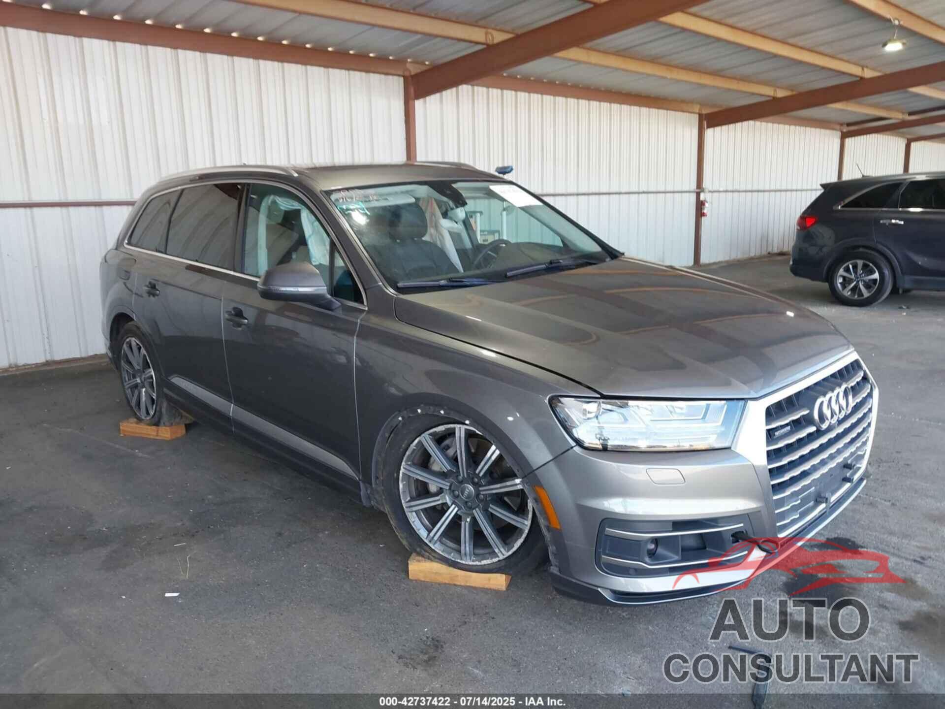 AUDI Q7 2017 - WA1VAAF77HD000217