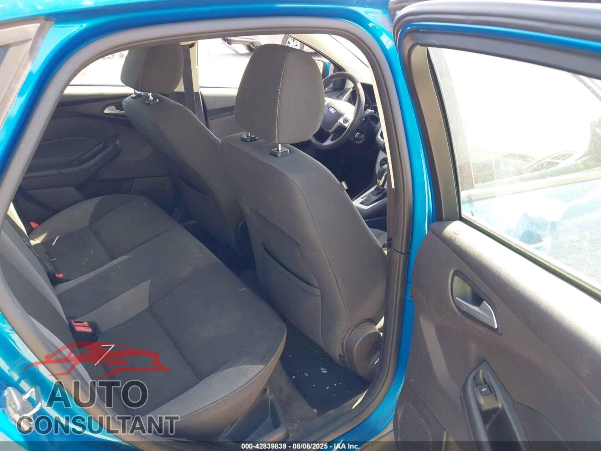 FORD FOCUS 2014 - 1FADP3F20EL234366