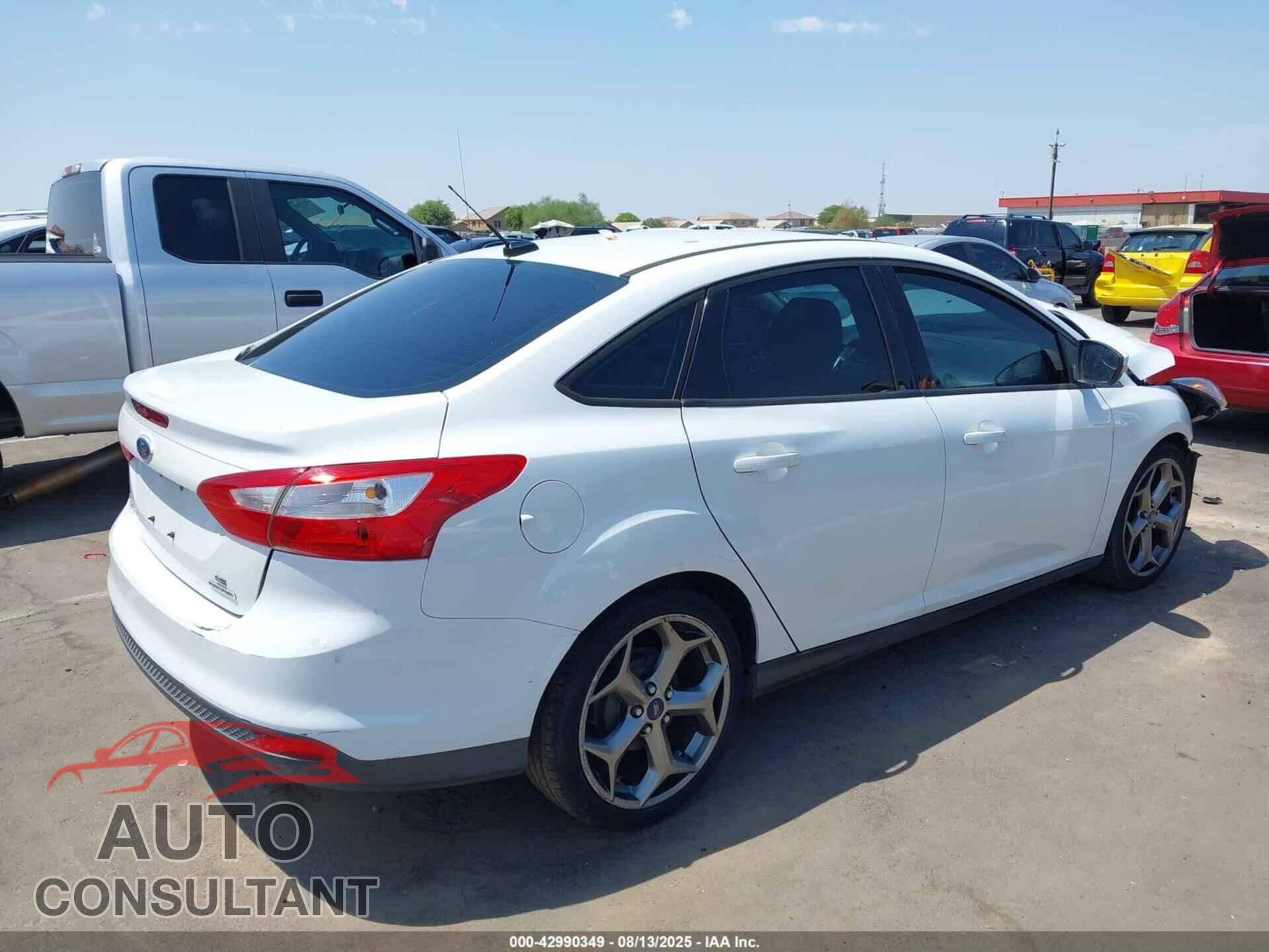 FORD FOCUS 2013 - 1FADP3F26DL178710