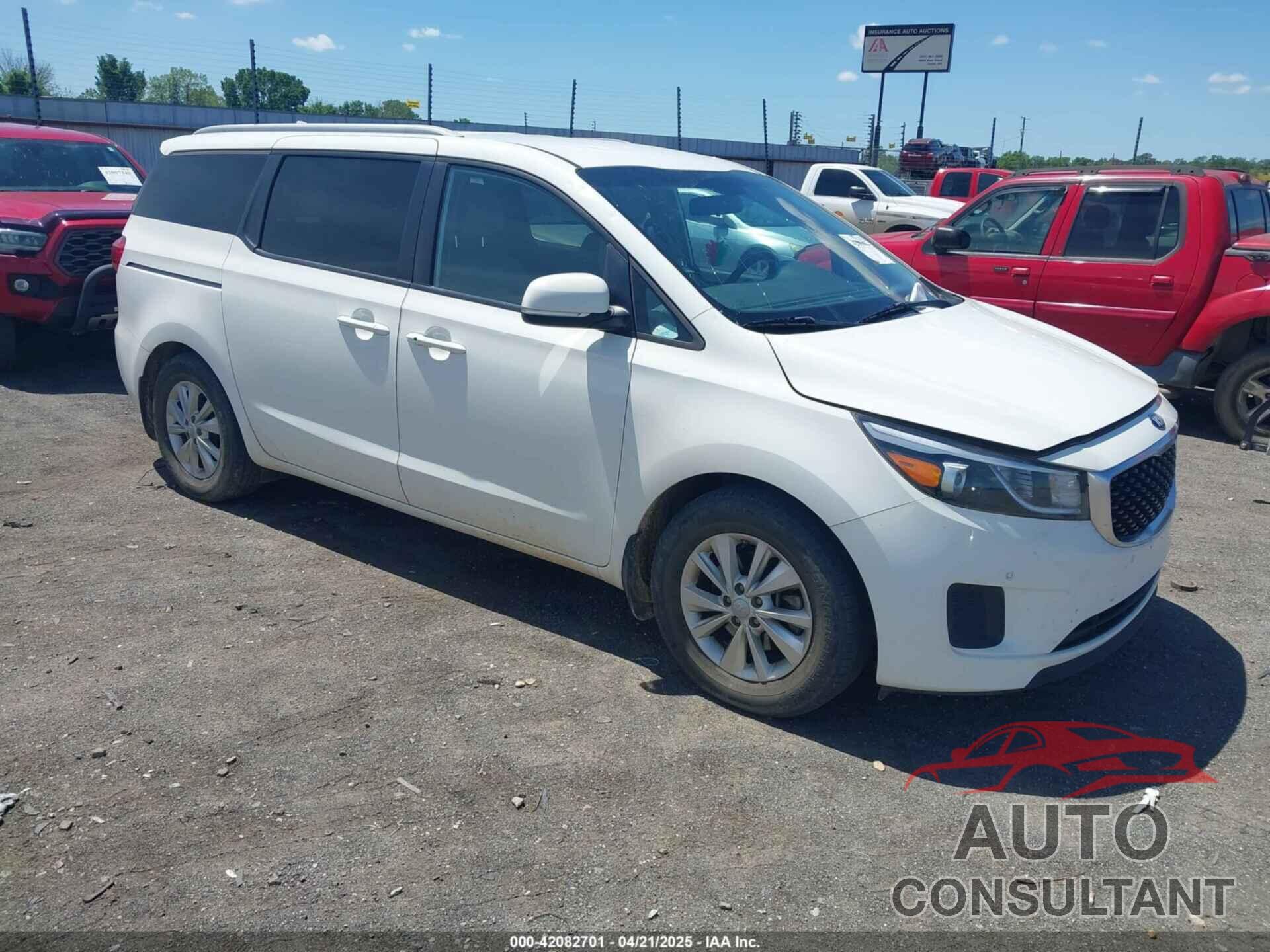 KIA SEDONA 2018 - KNDMB5C17J6424349