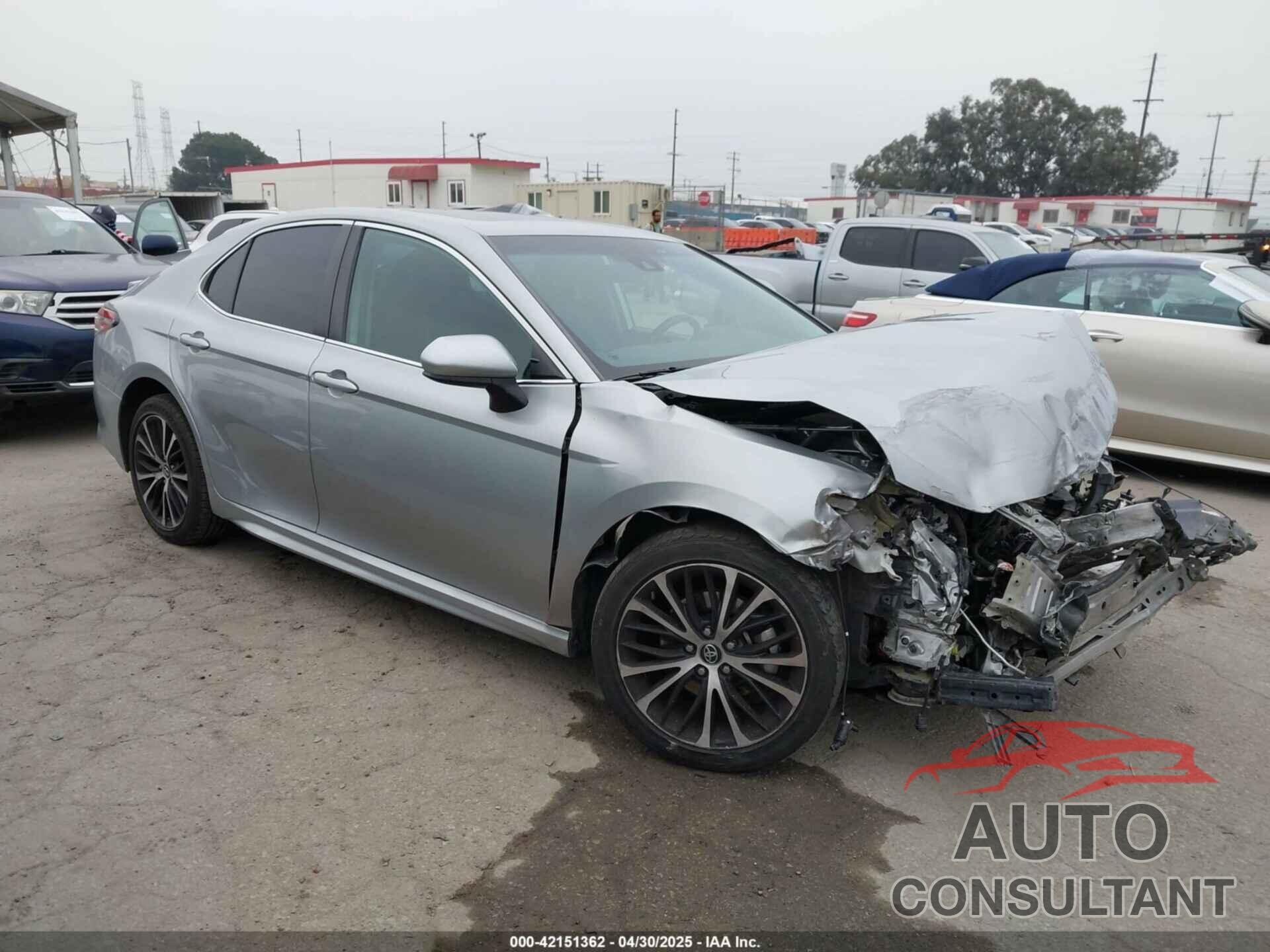 TOYOTA CAMRY 2019 - 4T1B11HK7KU713082