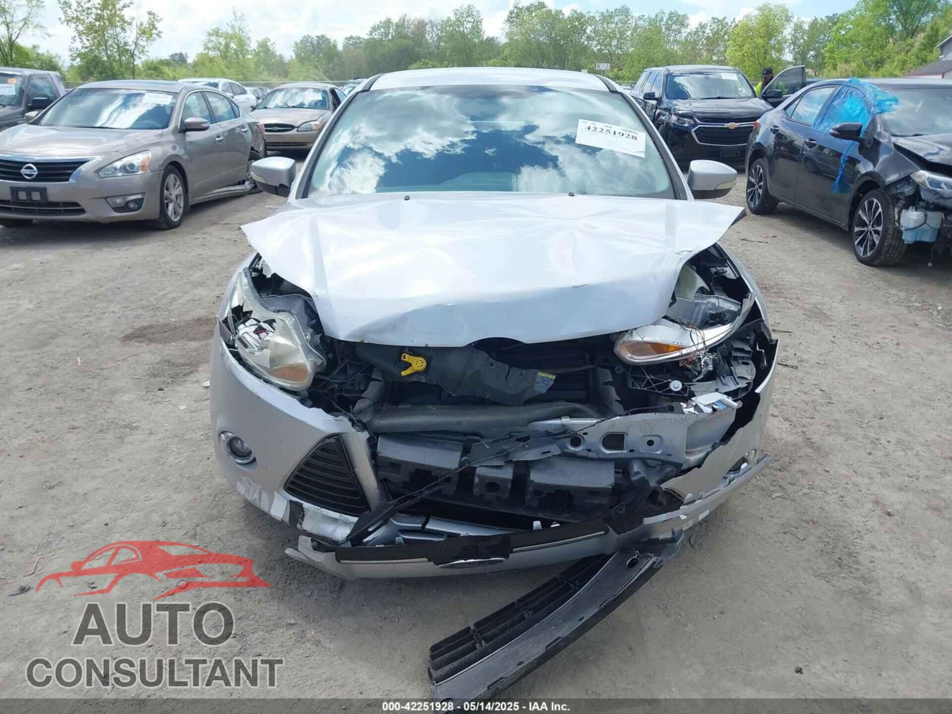 FORD FOCUS 2012 - 1FAHP3F29CL311427