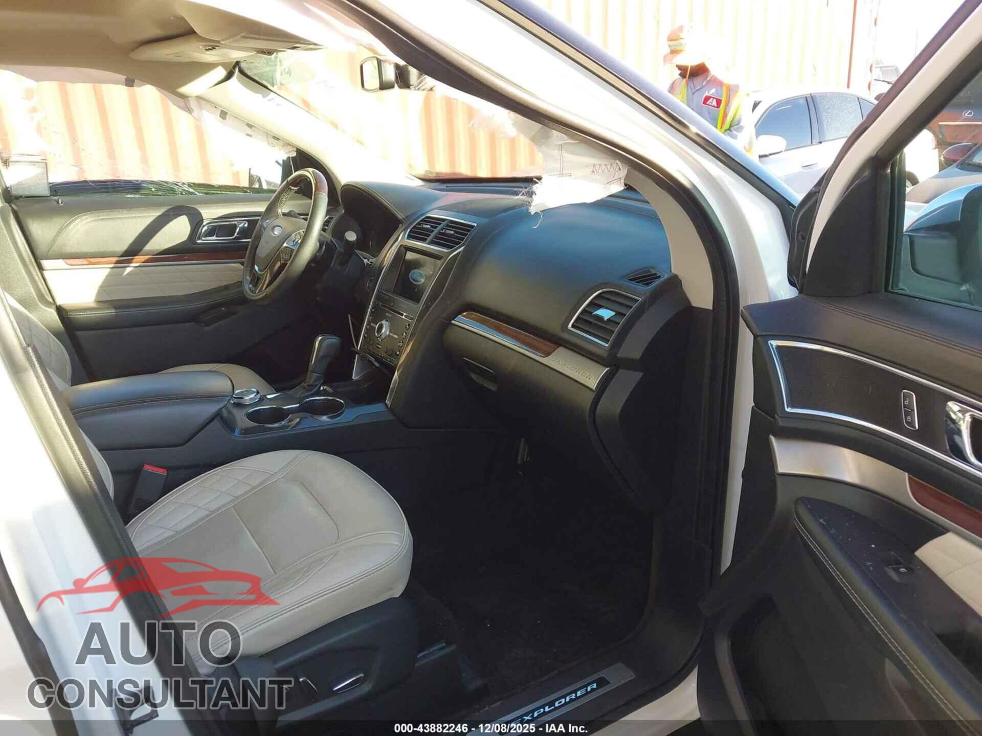 FORD EXPLORER 2018 - 1FM5K8HT4JGB31594