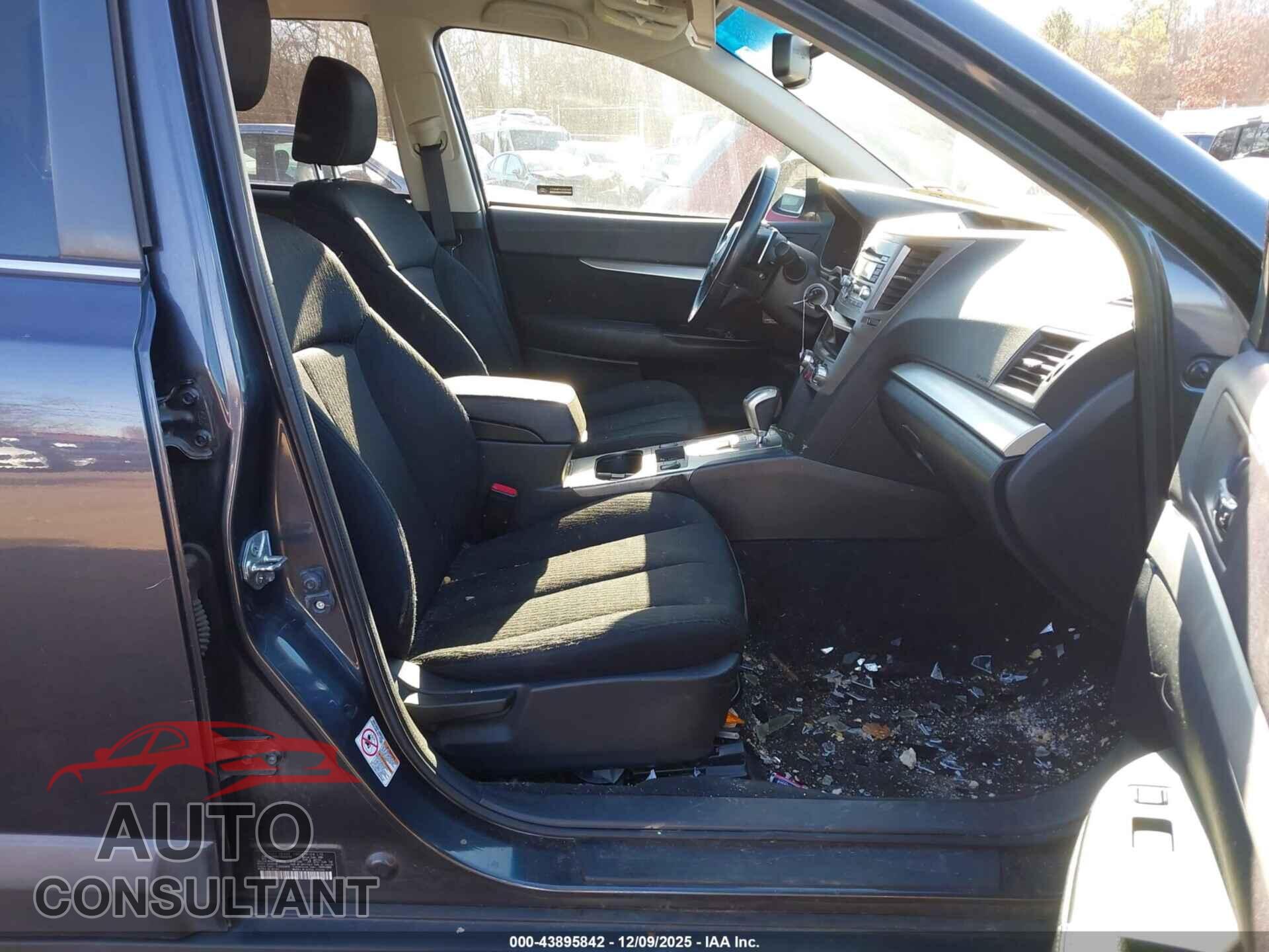 SUBARU OUTBACK 2011 - 4S4BRBCC7B3359150