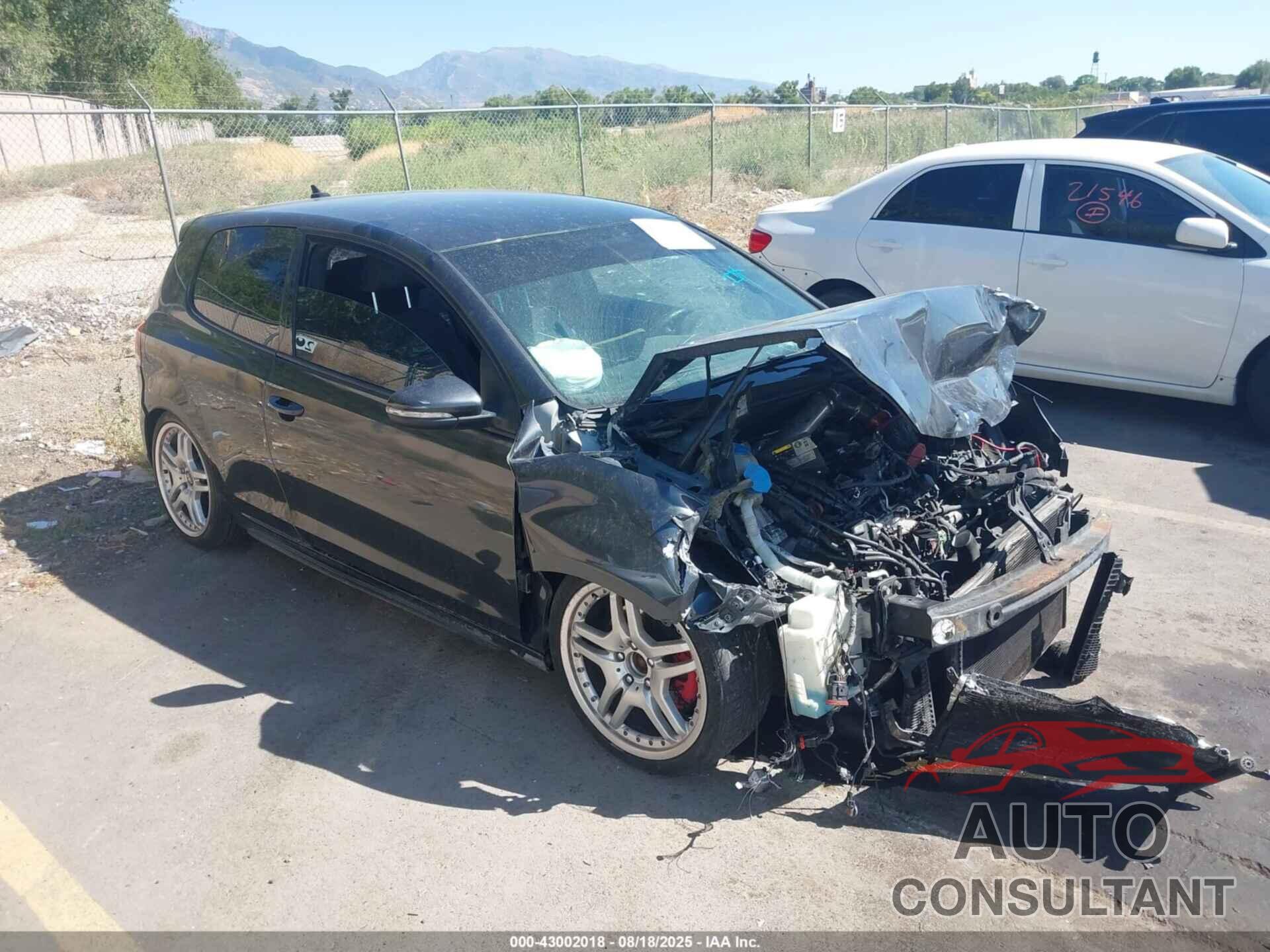 VOLKSWAGEN GTI 2013 - WVWFD7AJ0DW015597