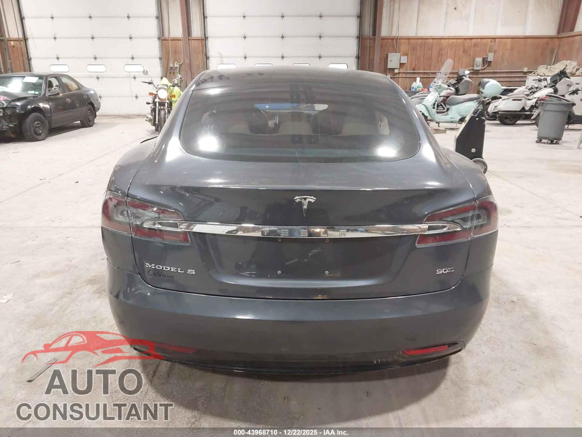 TESLA MODEL S 2017 - 5YJSA1E28HF181982