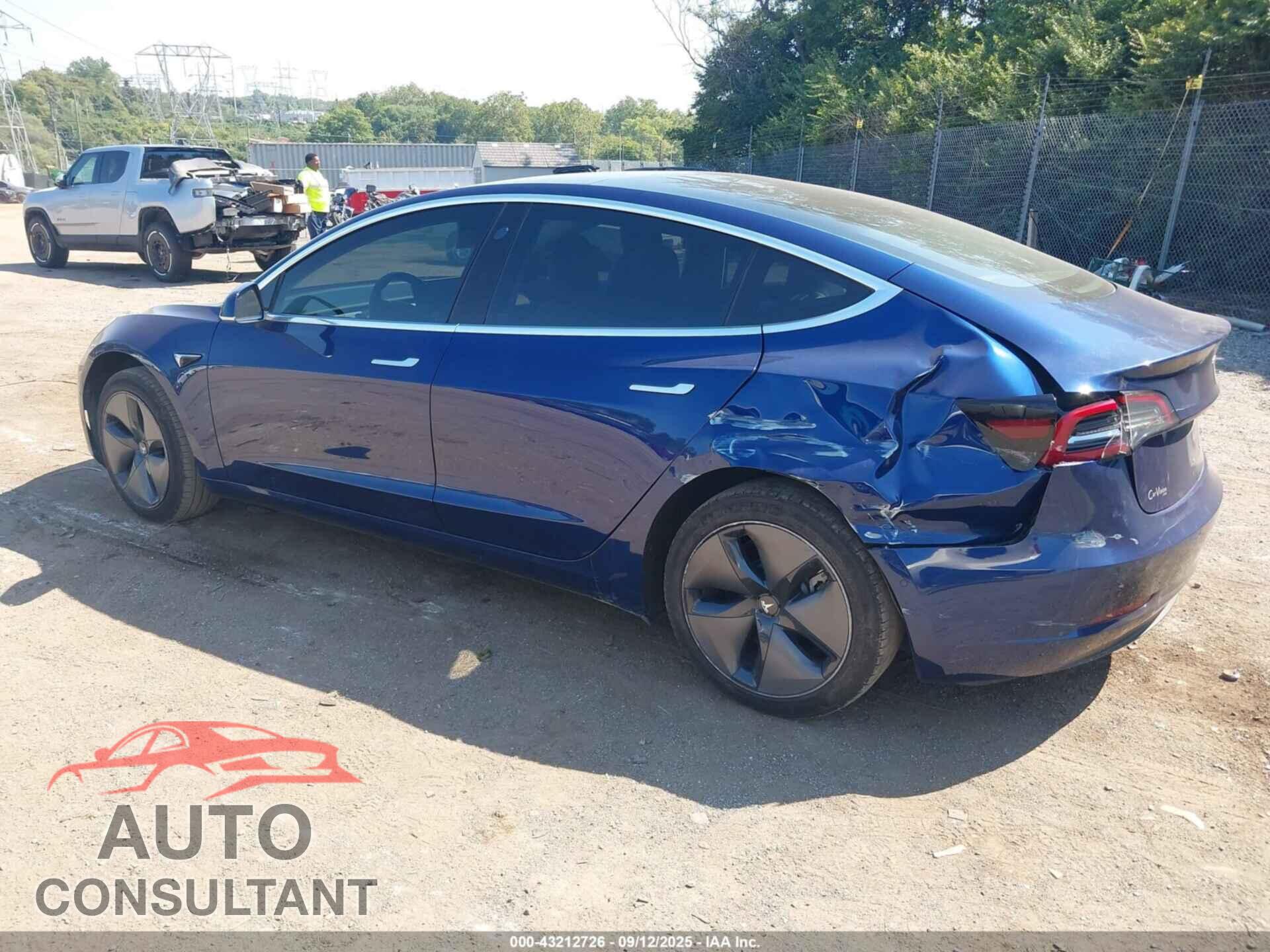 TESLA MODEL 3 2018 - 5YJ3E1EA4JF031888