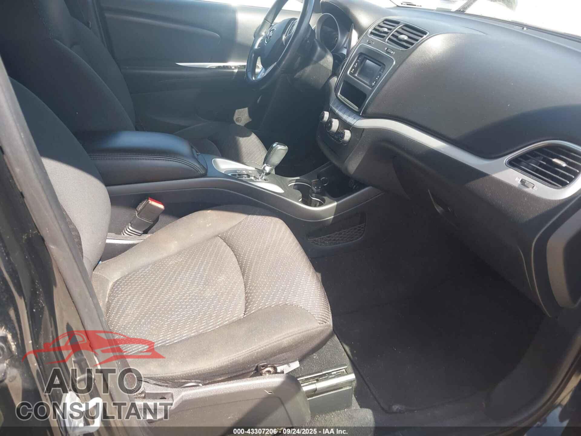 DODGE JOURNEY 2018 - 3C4PDCAB3JT521447