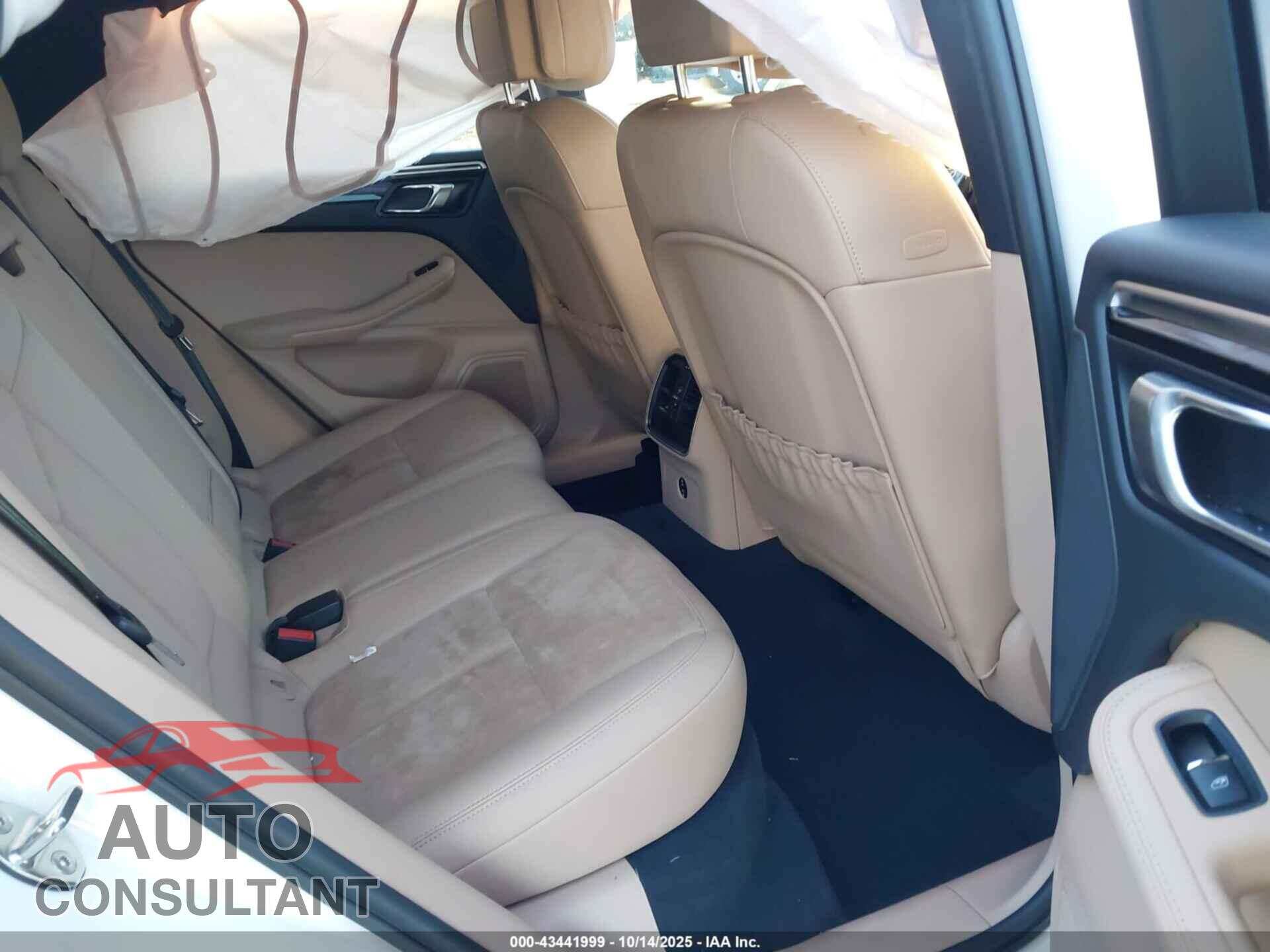 PORSCHE MACAN 2021 - WP1AA2A57MLB11090