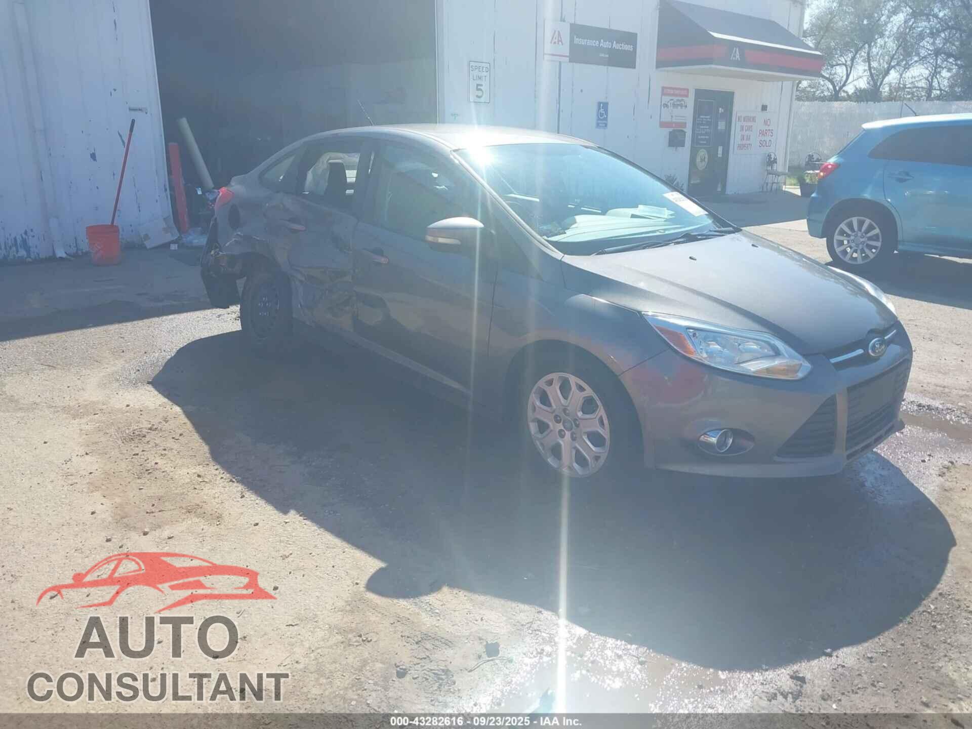FORD FOCUS 2012 - 1FAHP3F29CL355976