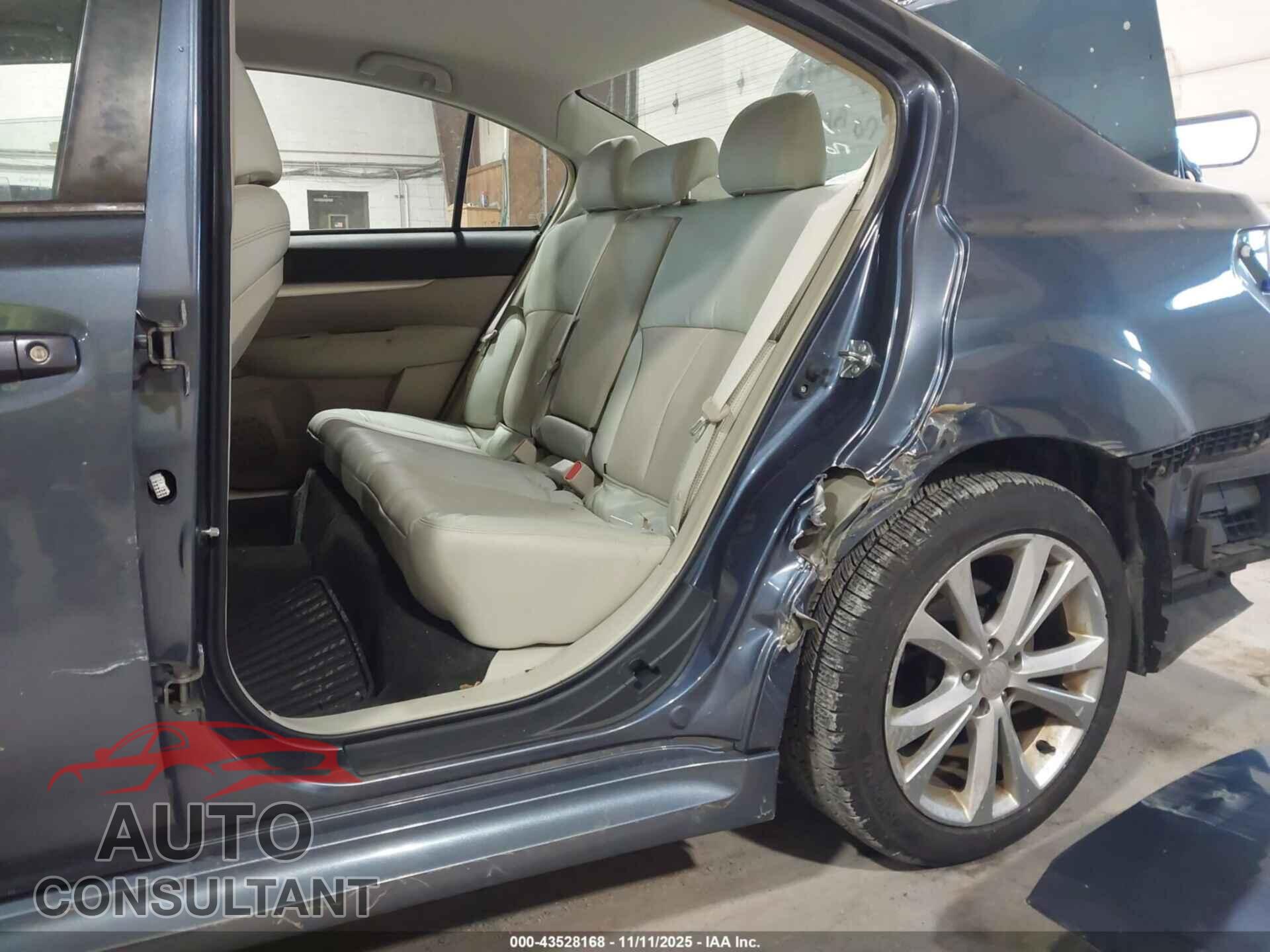 SUBARU LEGACY 2013 - 4S3BMBC60D3048367