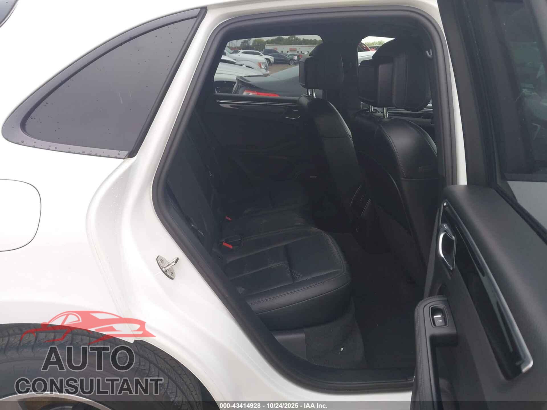 PORSCHE MACAN 2021 - WP1AA2A58MLB07422