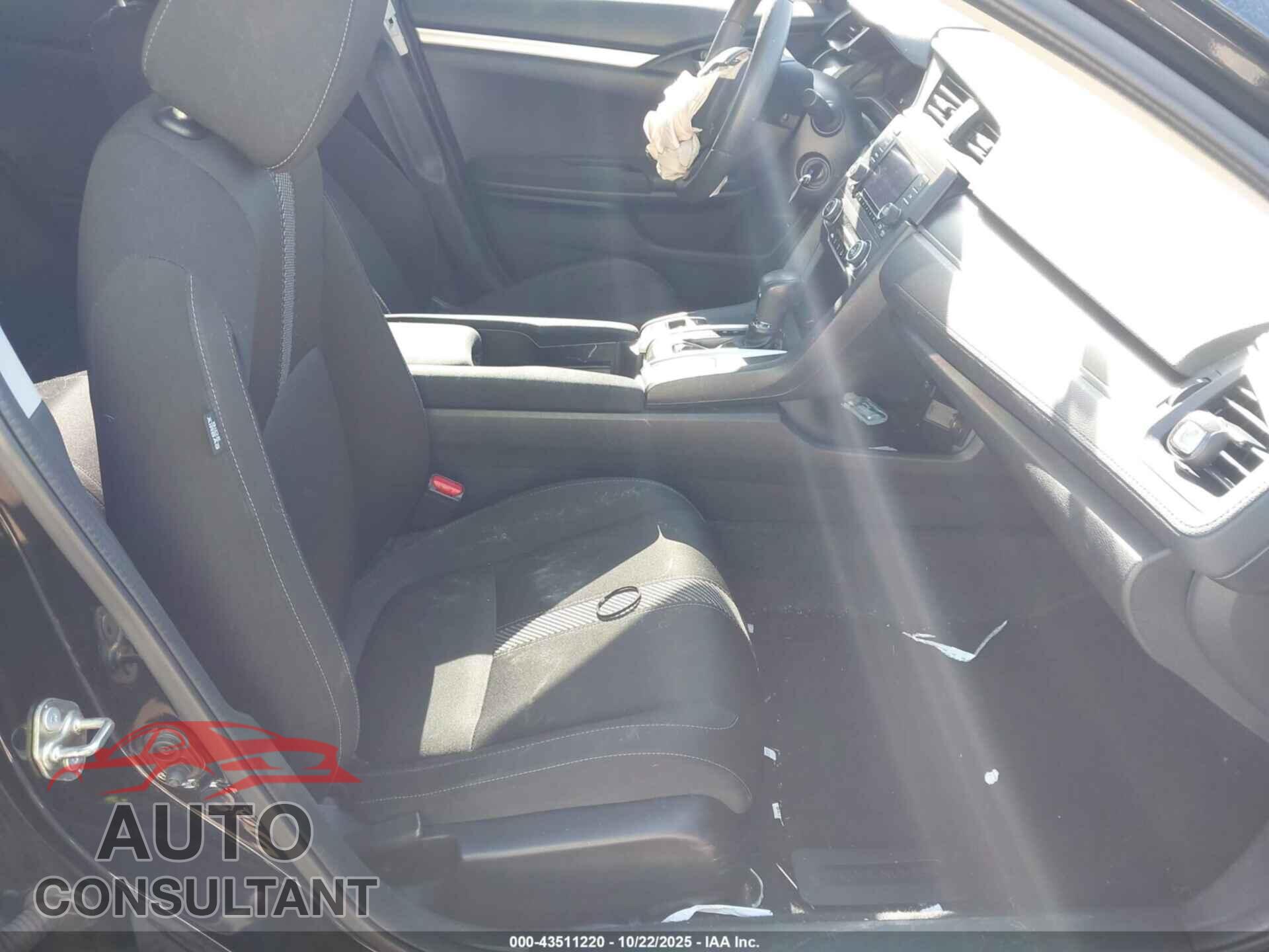 HONDA CIVIC 2017 - 2HGFC2F57HH517627