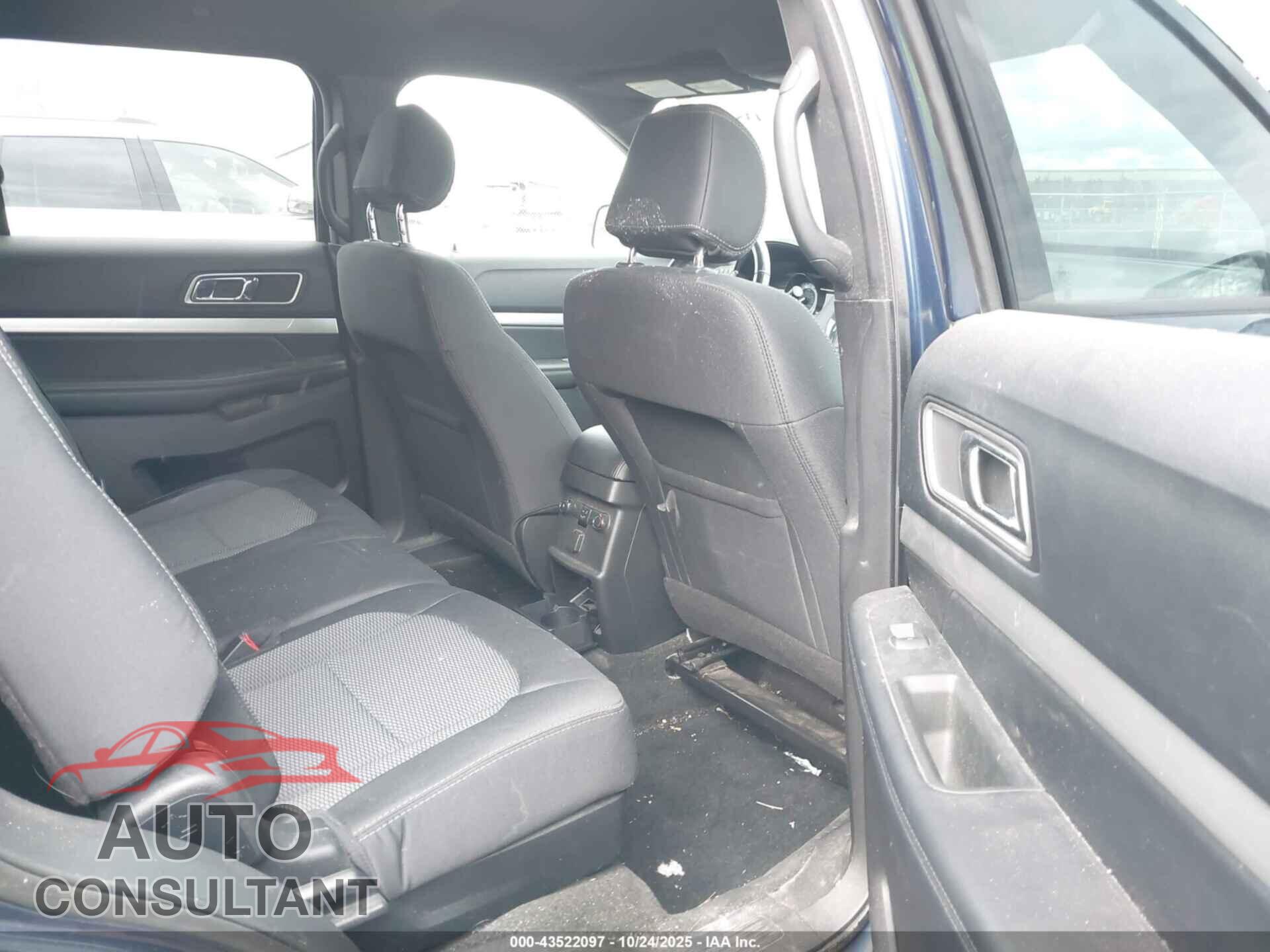 FORD EXPLORER 2017 - 1FM5K8D82HGC75561
