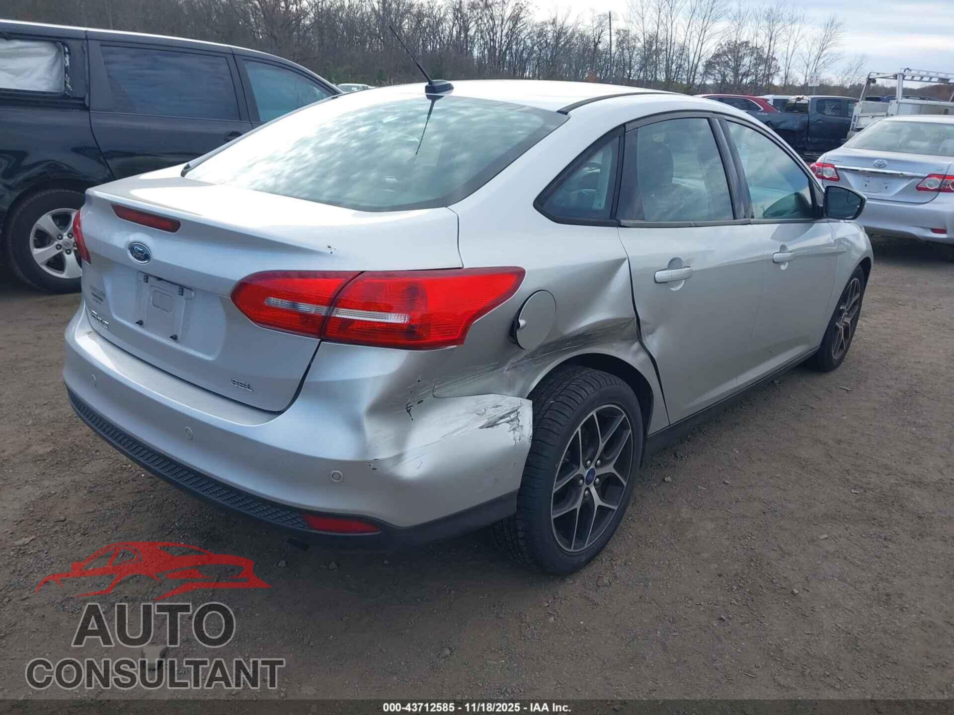 FORD FOCUS 2017 - 1FADP3H25HL201042