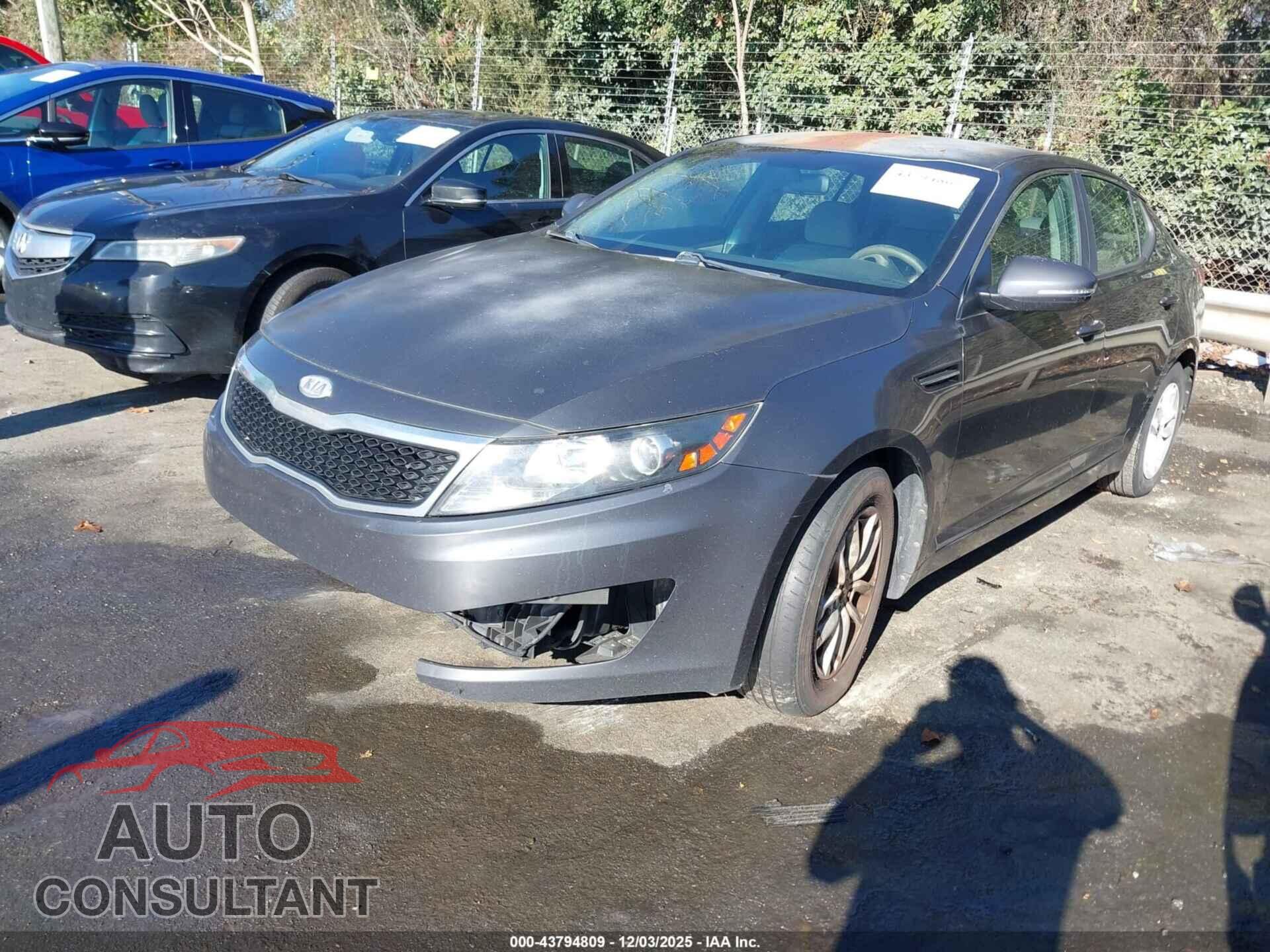 KIA OPTIMA 2011 - KNAGM4A78B5092130
