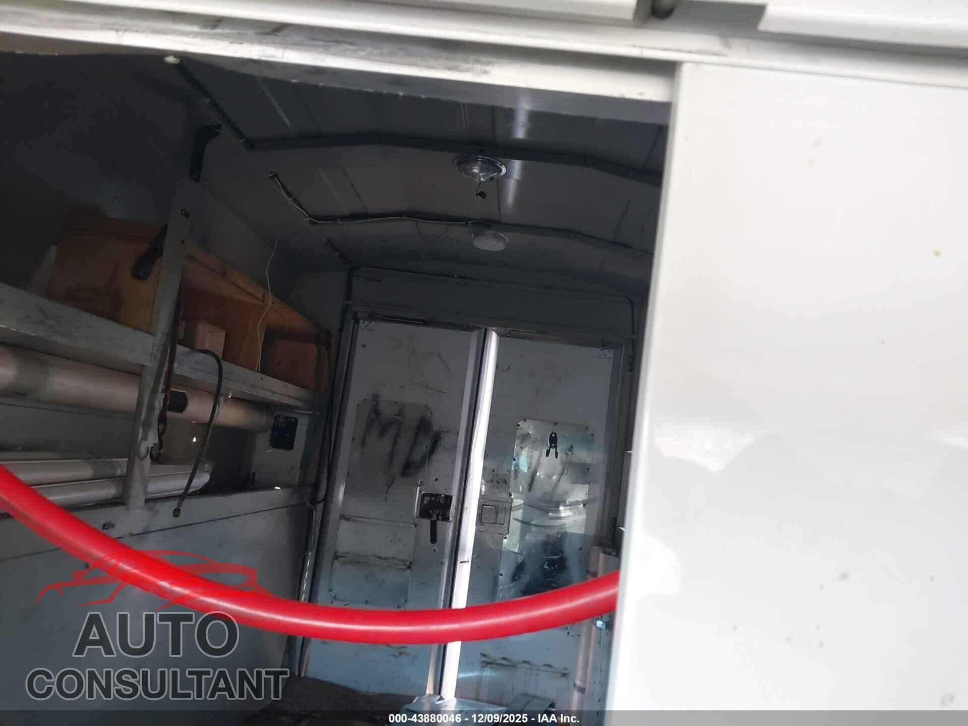 FORD E-350 CUTAWAY 2012 - 1FDSE3FL9CDB15444