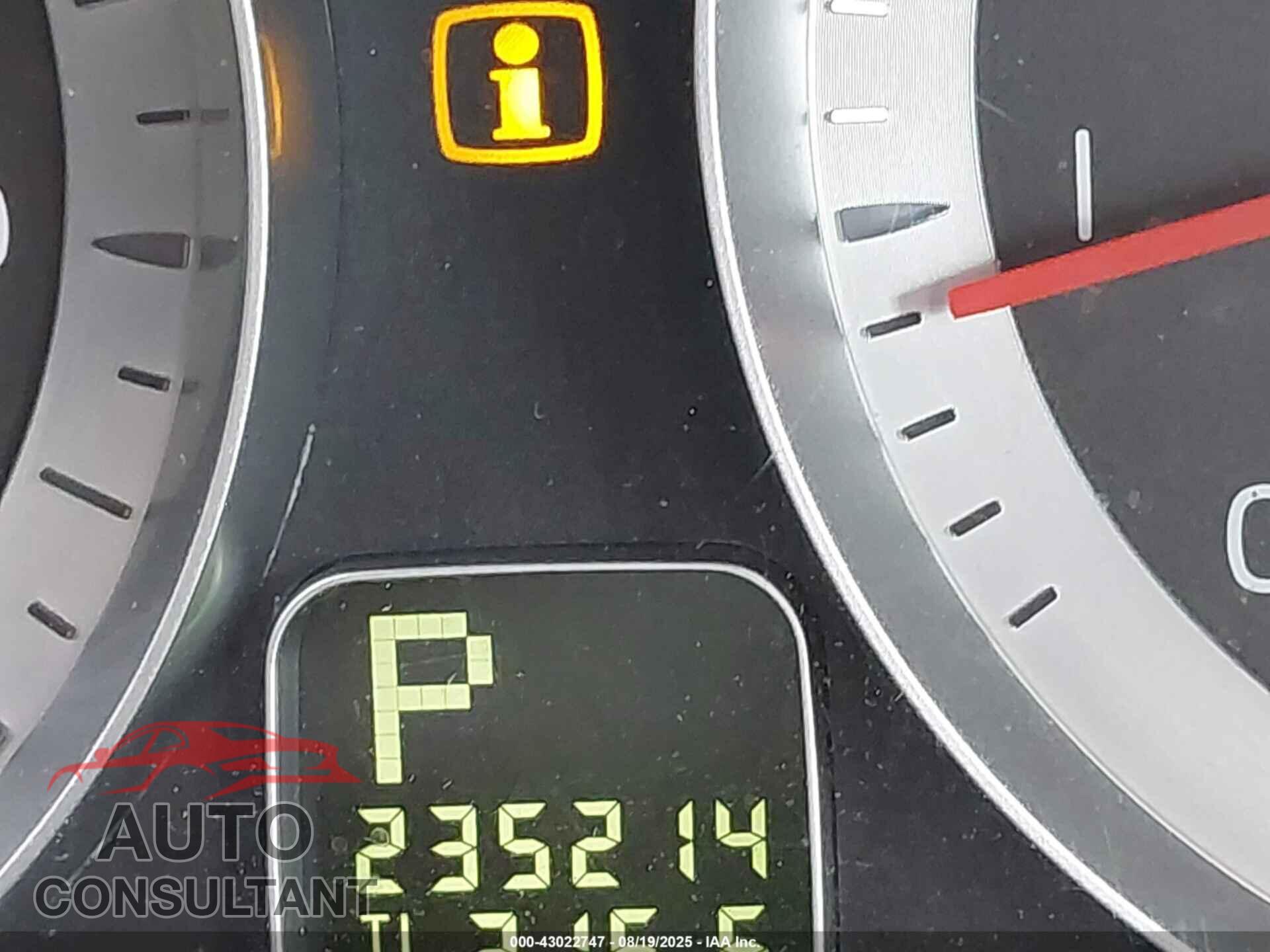 VOLVO C70 2011 - YV1672MC2BJ108973