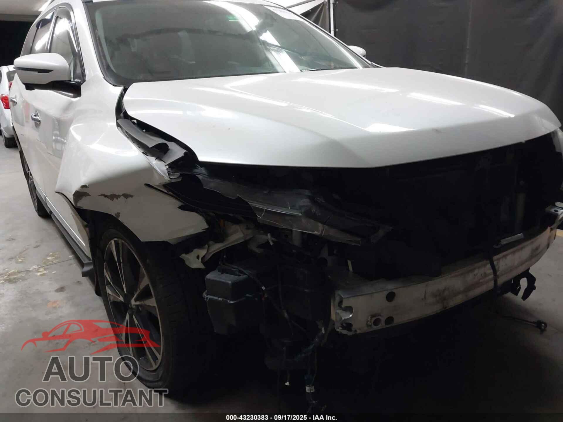 NISSAN PATHFINDER 2017 - 5N1DR2MN3HC641819