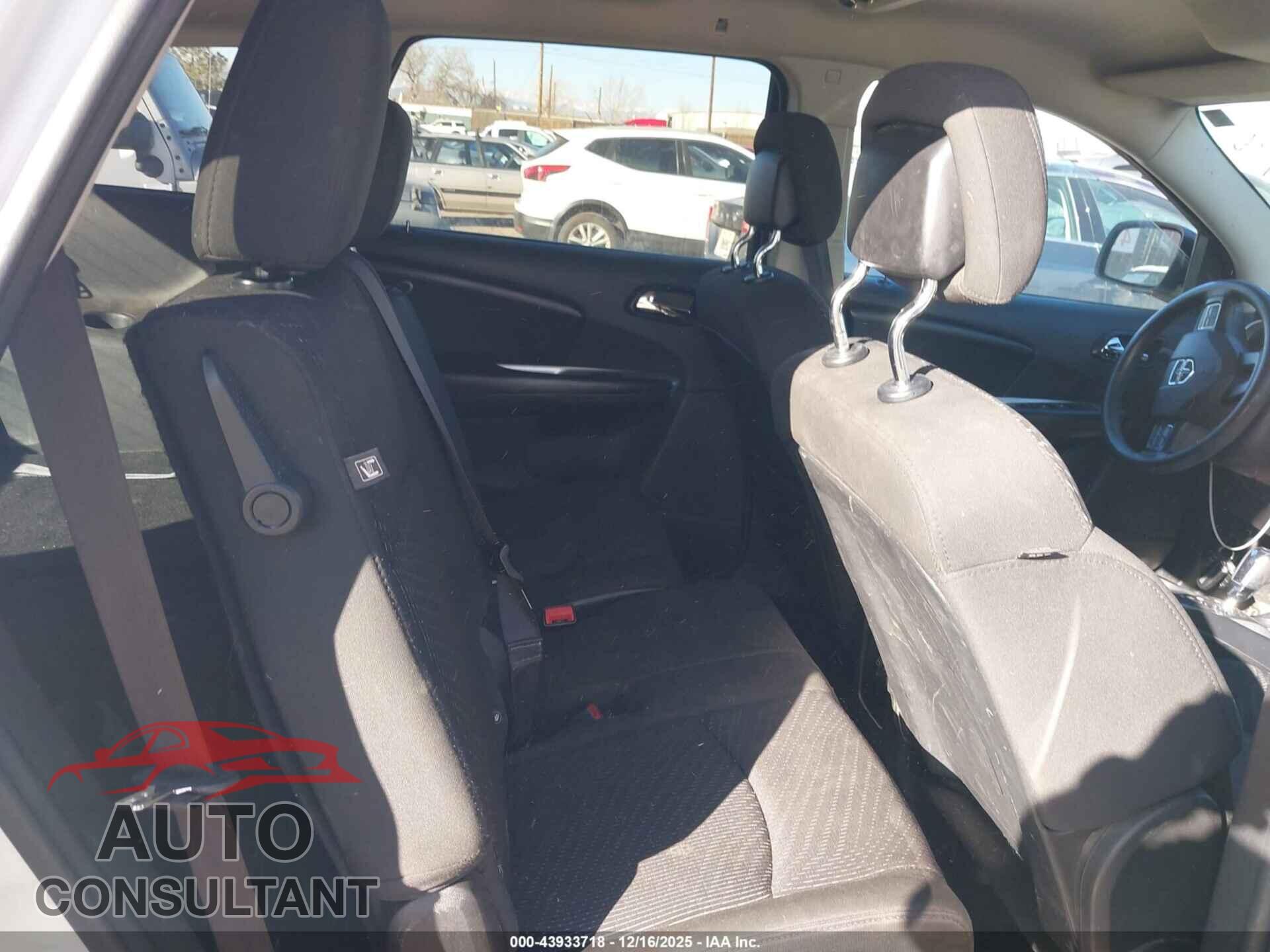 DODGE JOURNEY 2015 - 3C4PDCBG9FT727230