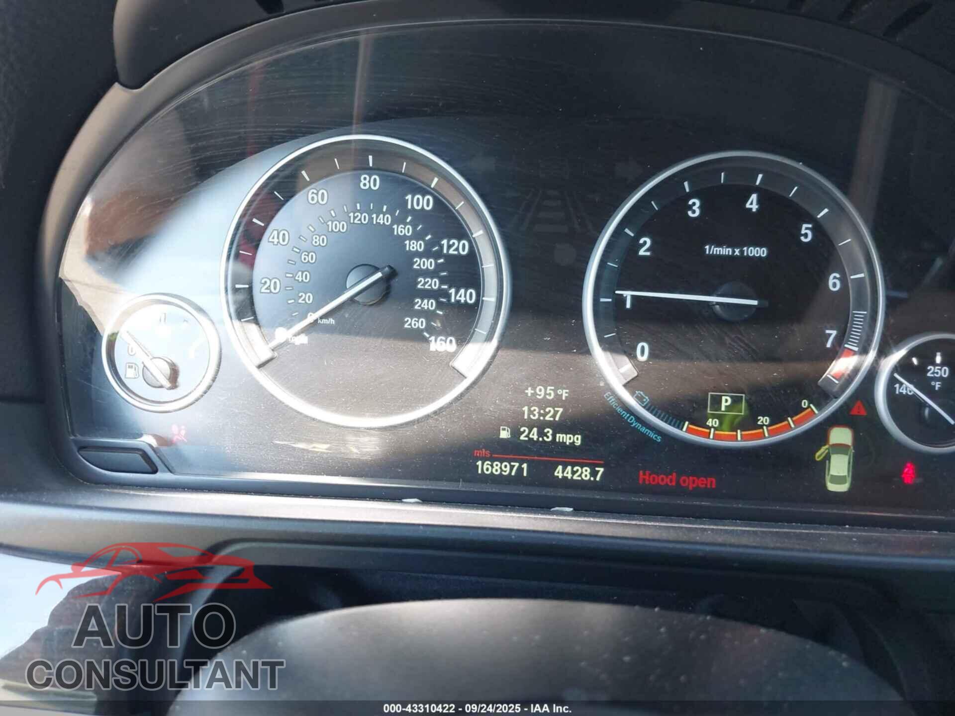 BMW 528I 2012 - WBAXG5C58CDX05248