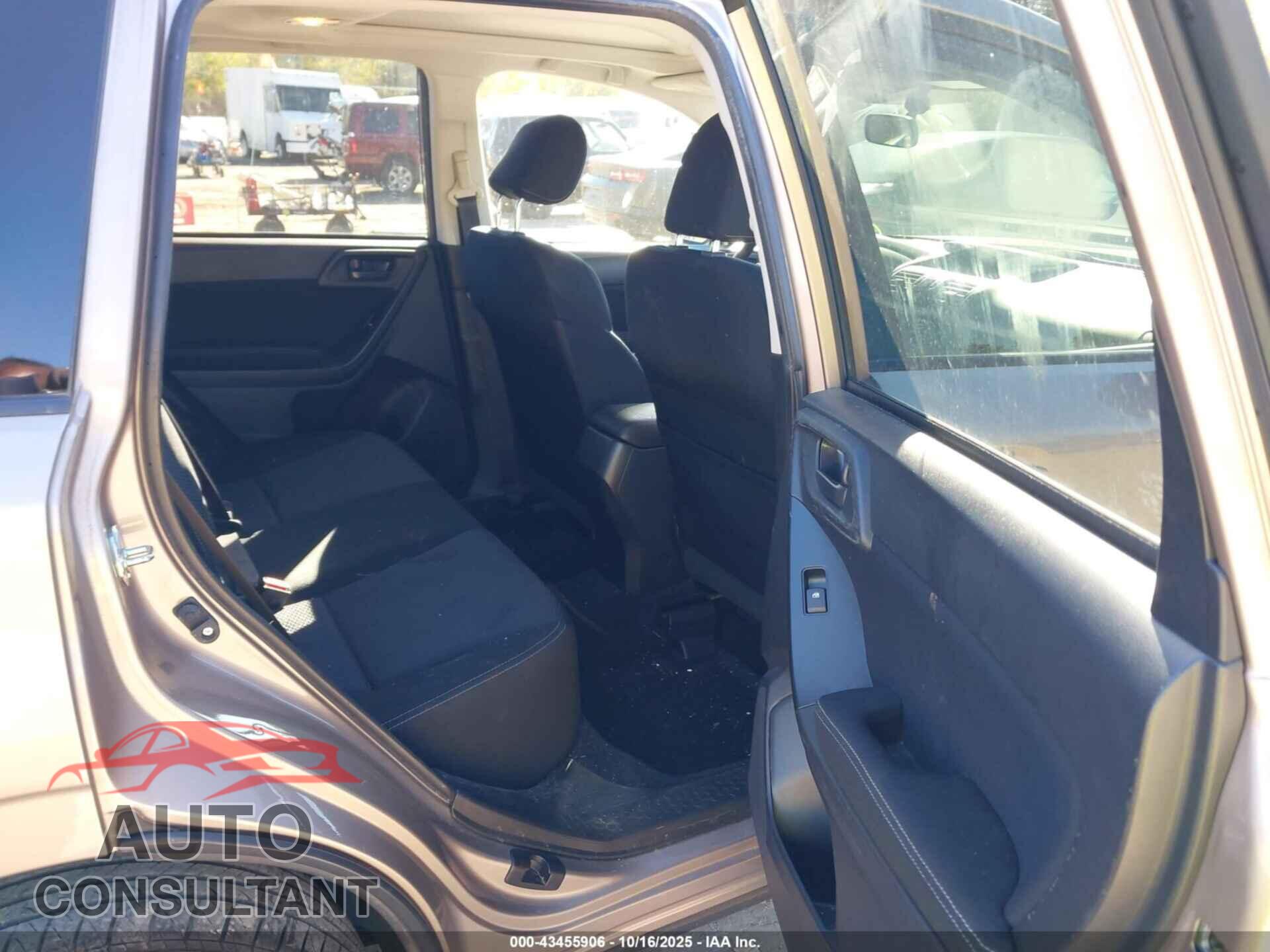 SUBARU FORESTER 2015 - JF2SJADC0FH502826