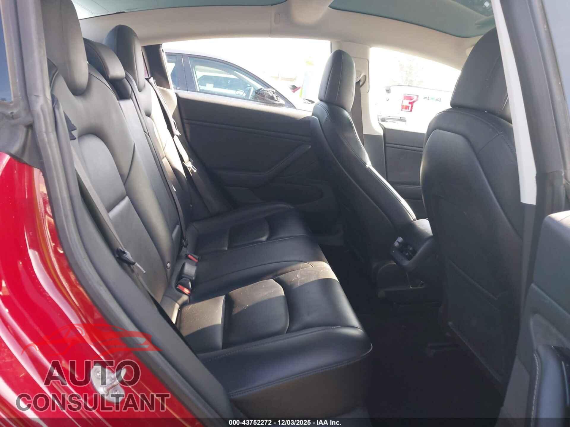 TESLA MODEL 3 2018 - 5YJ3E1EA5JF045962