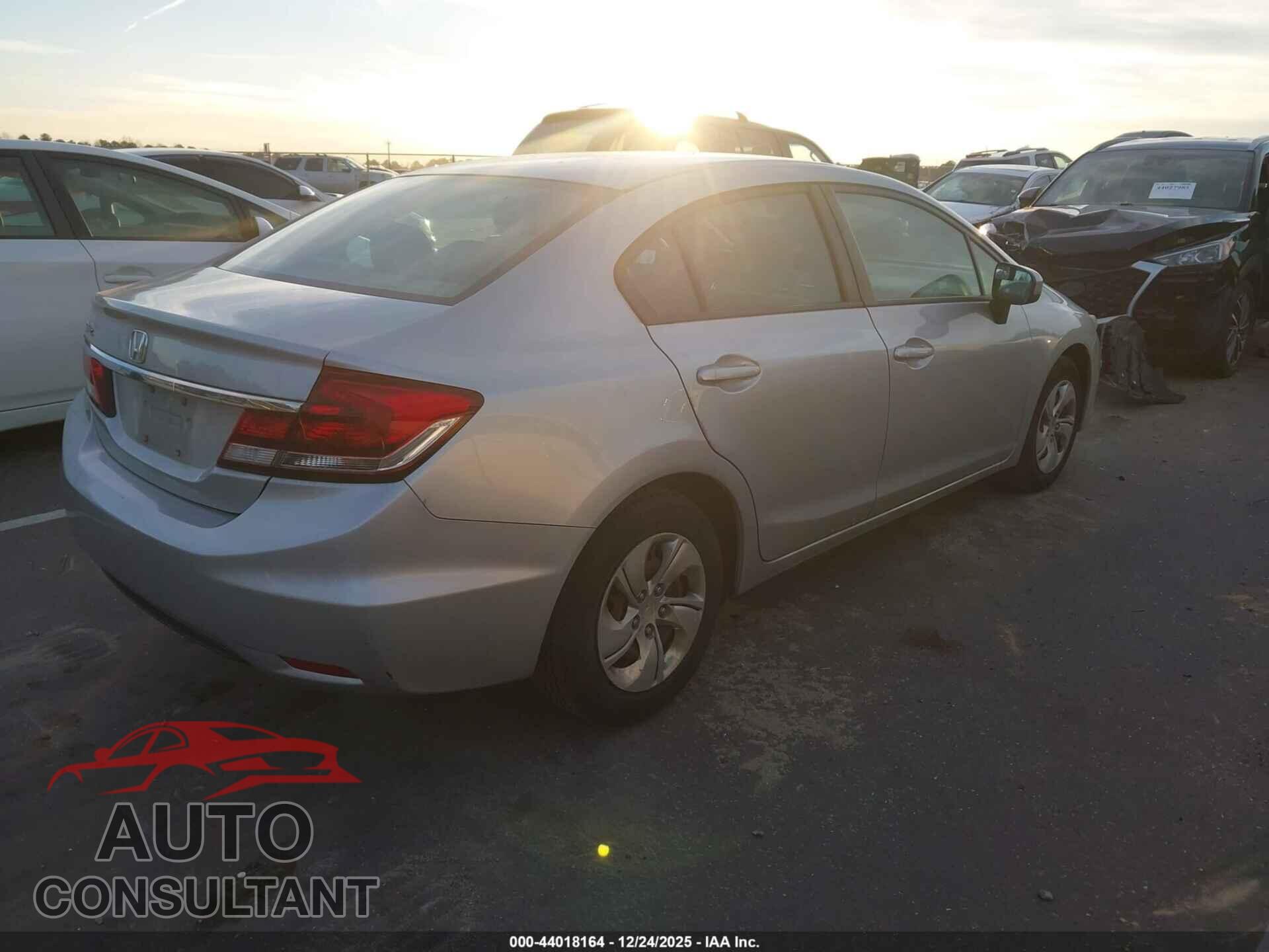 HONDA CIVIC 2015 - 2HGFB2F56FH544592