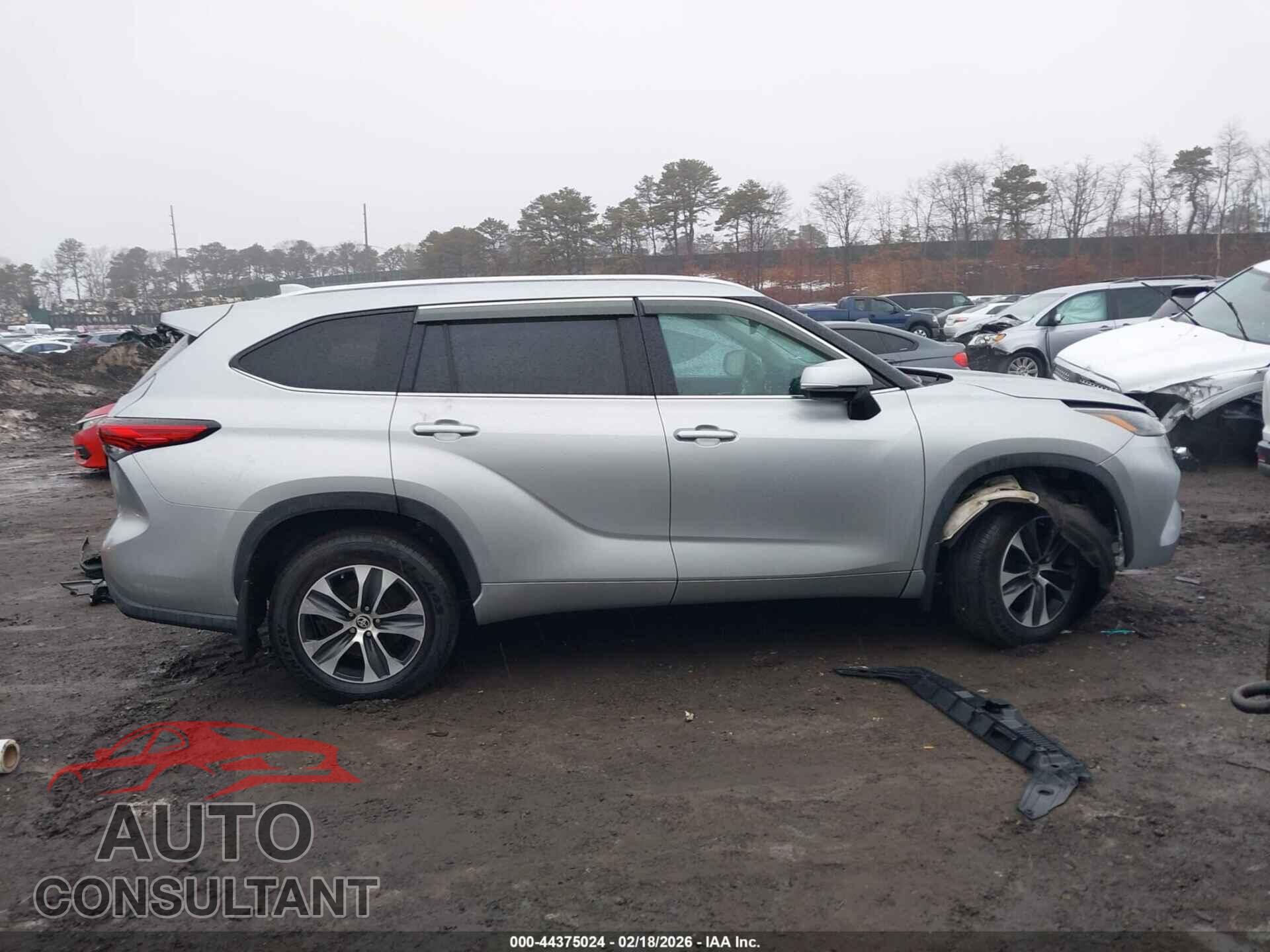 TOYOTA HIGHLANDER 2021 - 5TDGZRBH8MS149948