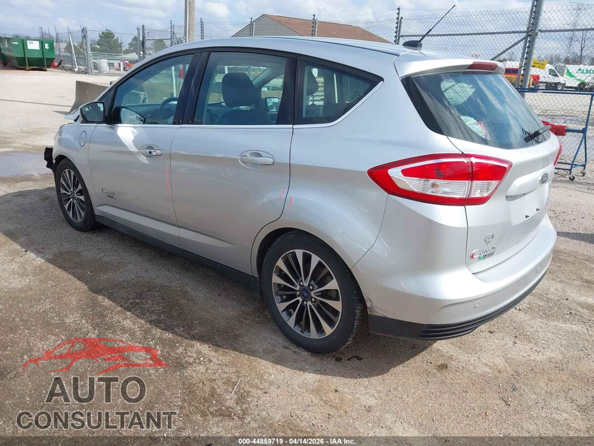 FORD C-MAX ENERGI 2017 - 1FADP5FU3HL110447