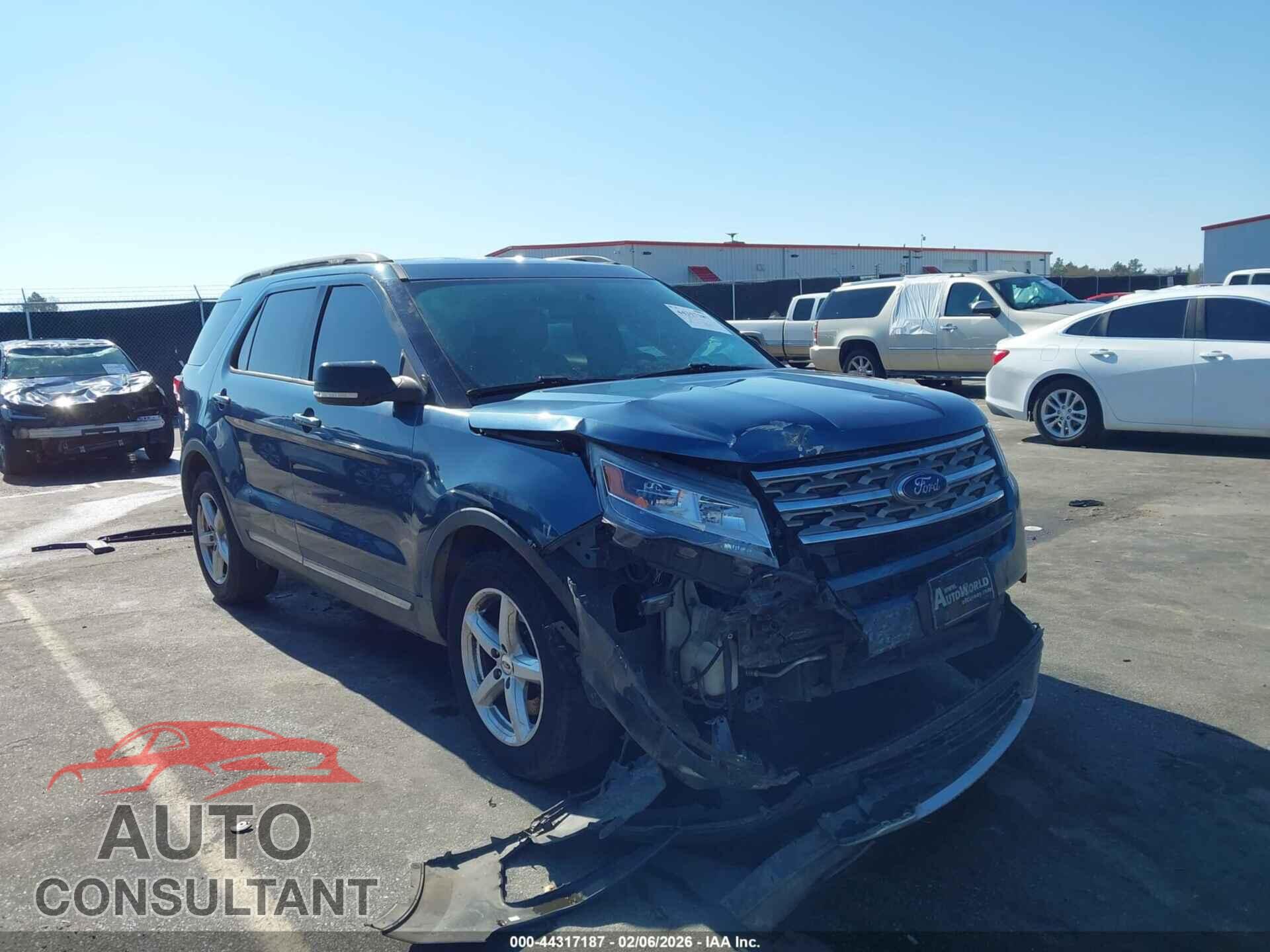 FORD EXPLORER 2018 - 1FM5K7D80JGB17588