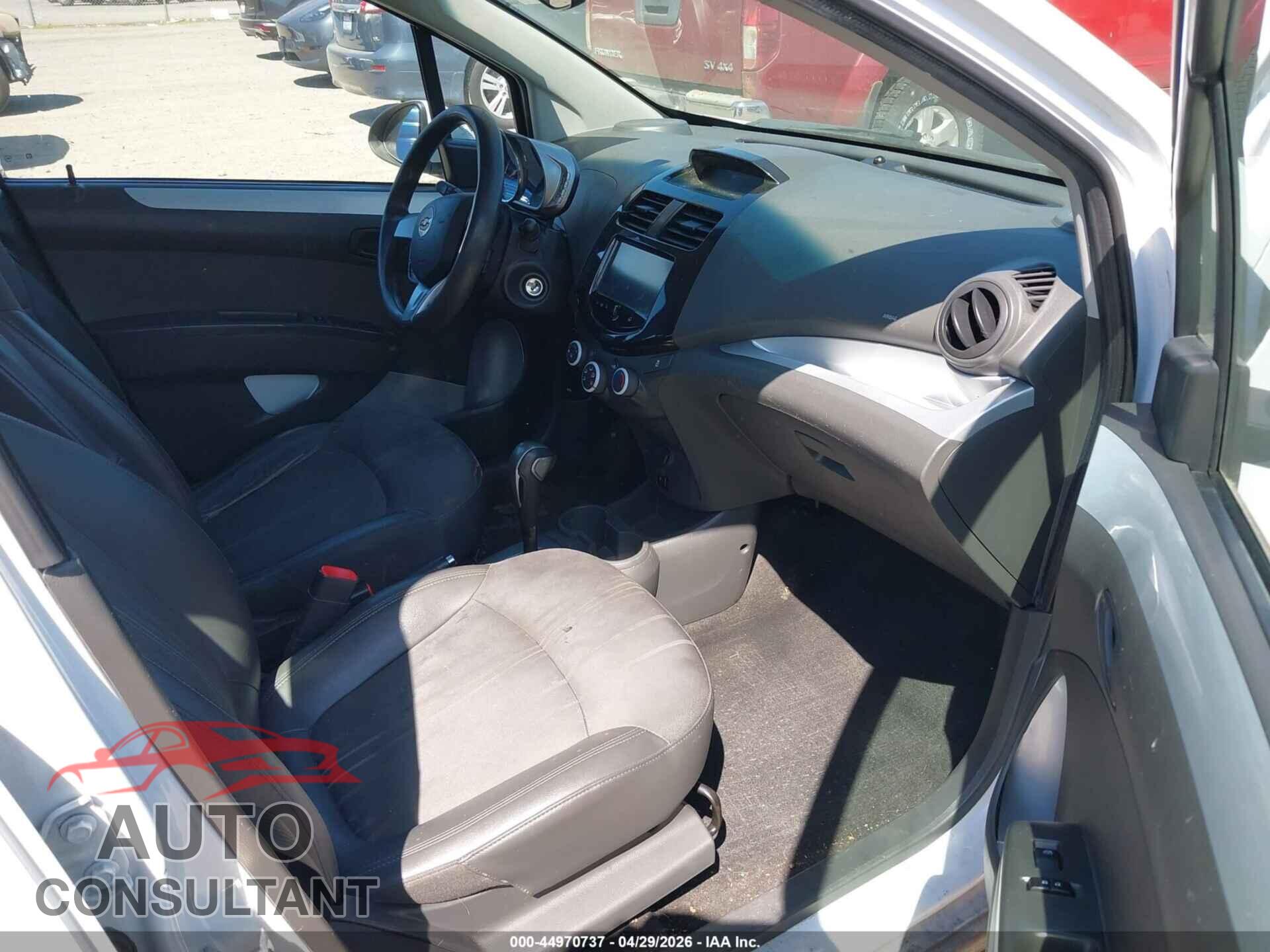 CHEVROLET SPARK 2015 - KL8CD6S92FC719010