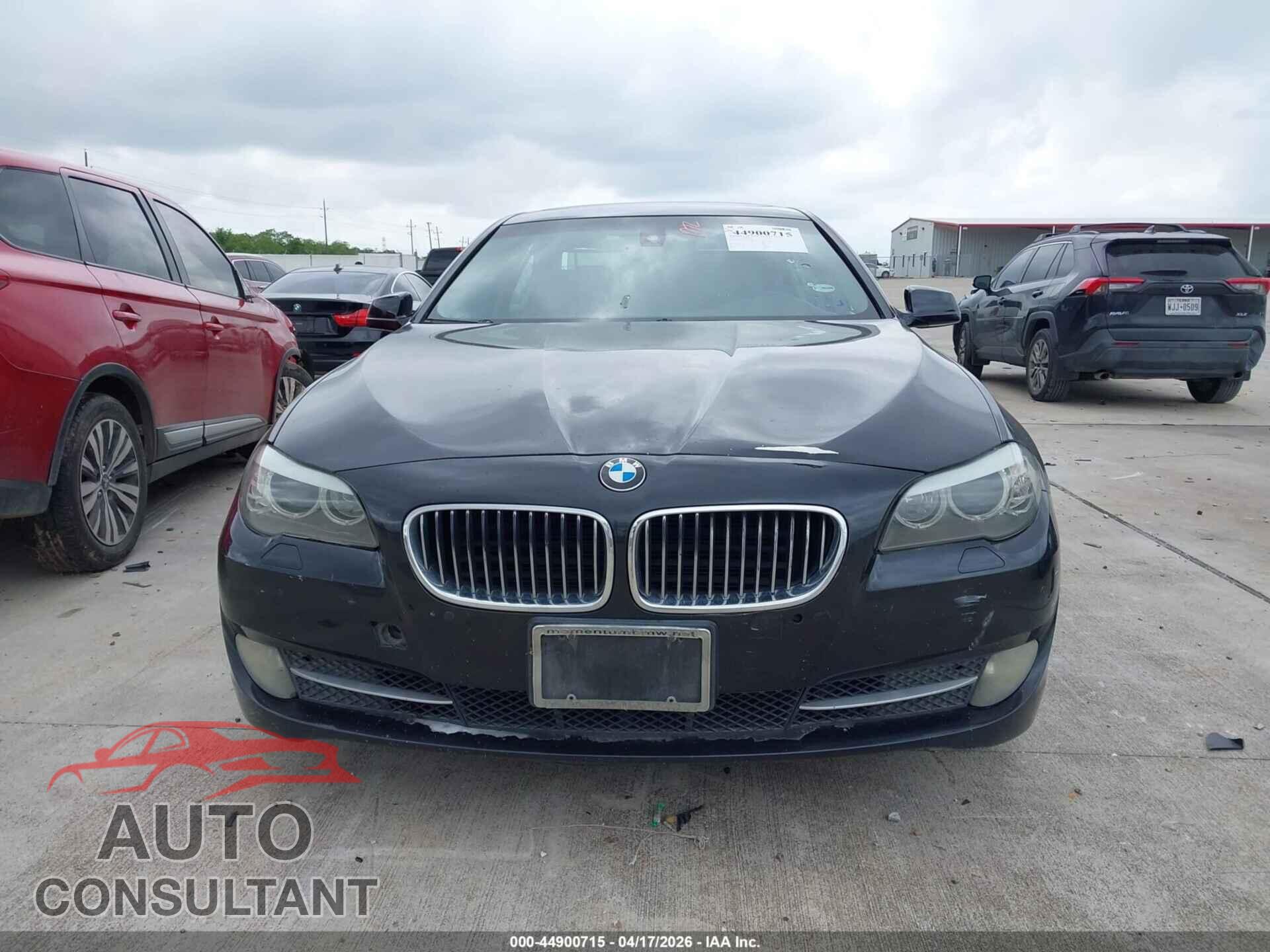 BMW 528I 2011 - WBAFR1C55BC672566