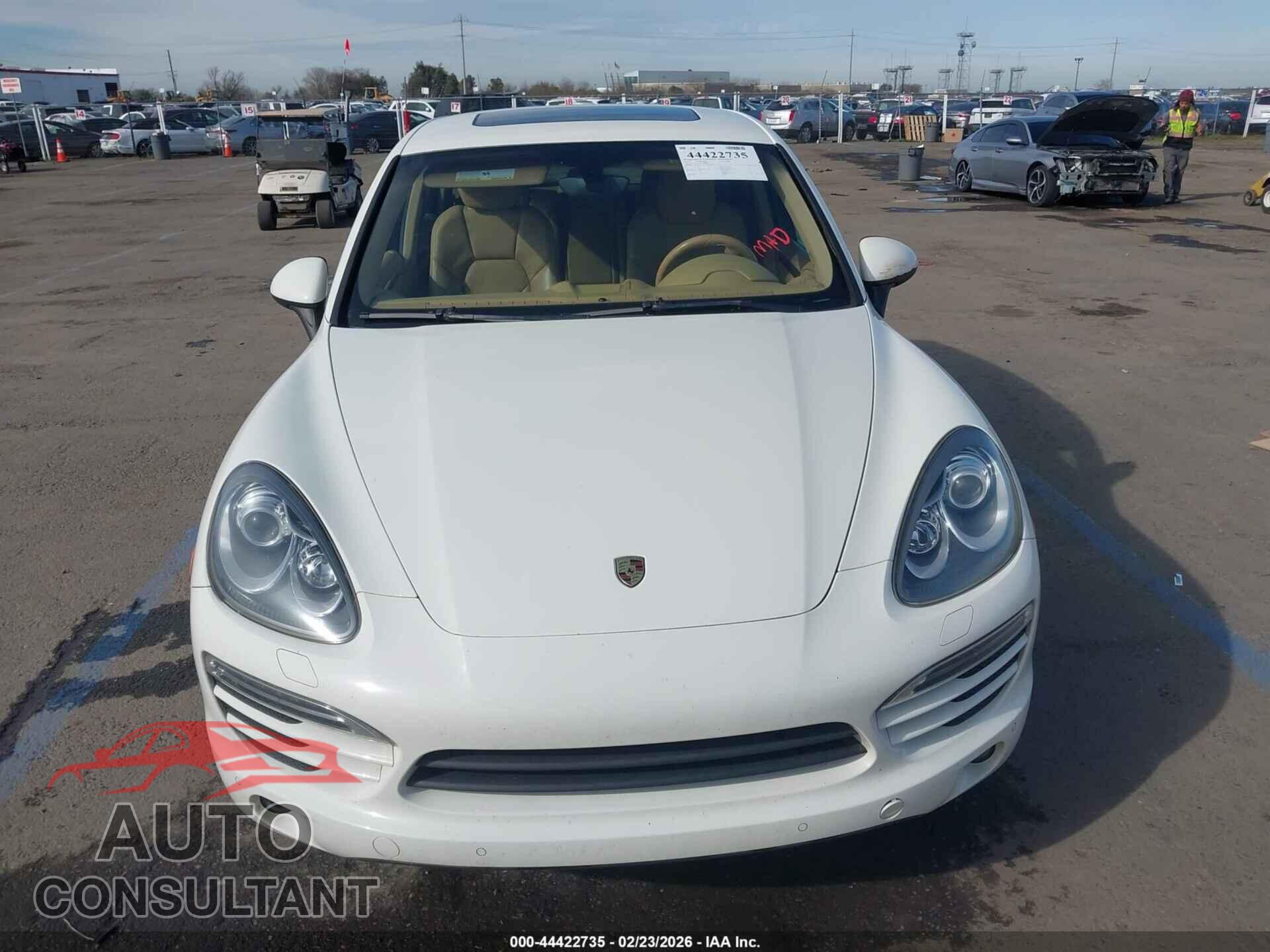 PORSCHE CAYENNE 2011 - WP1AA2A21BLA05804