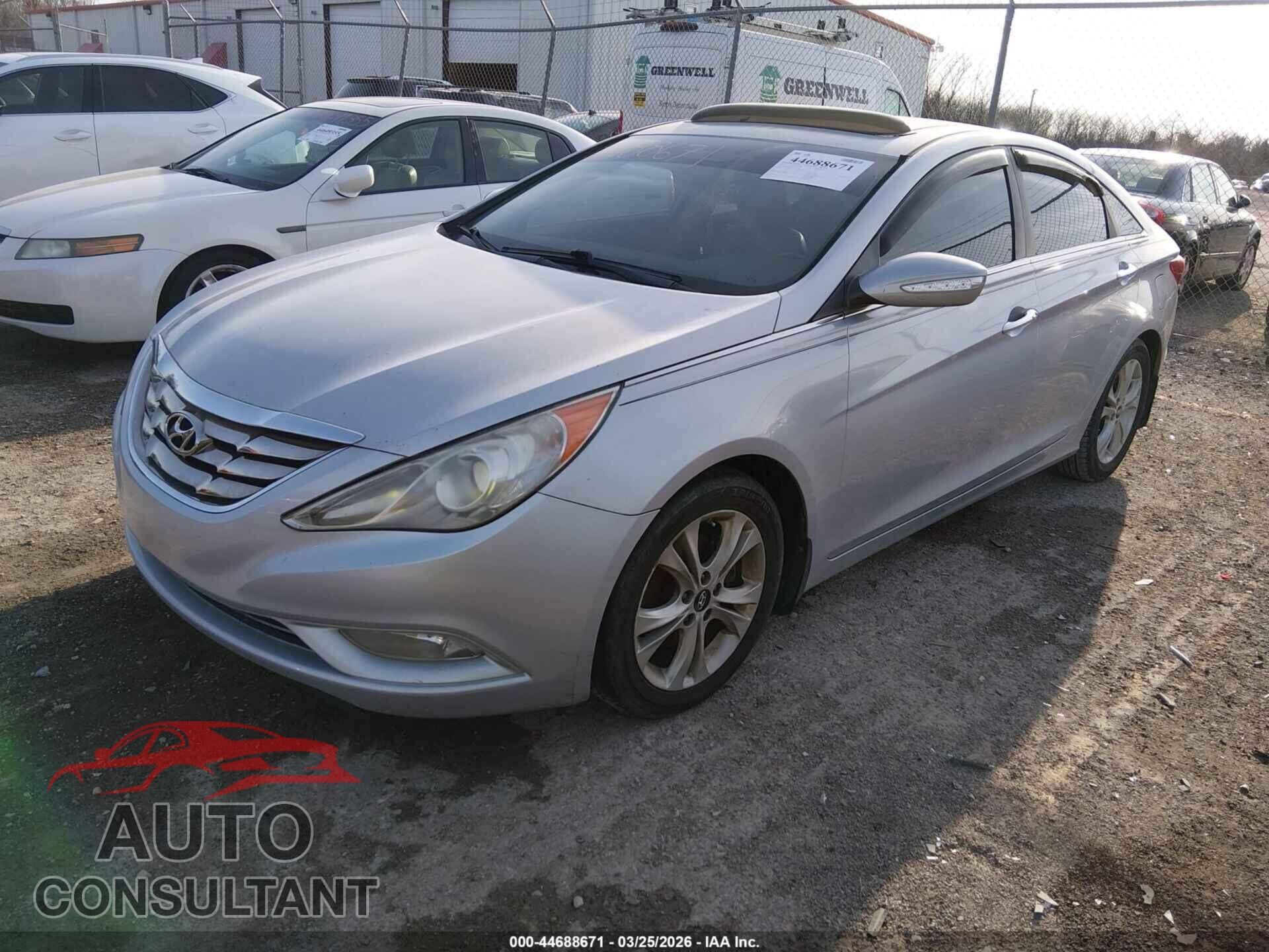 HYUNDAI SONATA 2011 - 5NPEC4AC9BH292265