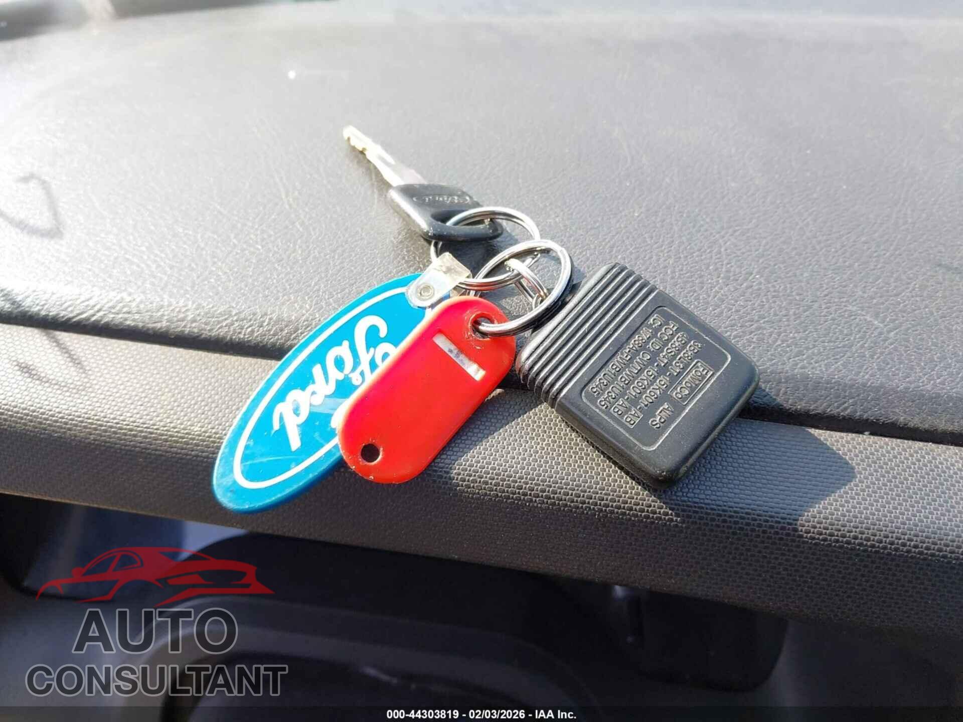 FORD E-150 2012 - 1FTNE1EW4CDA25460