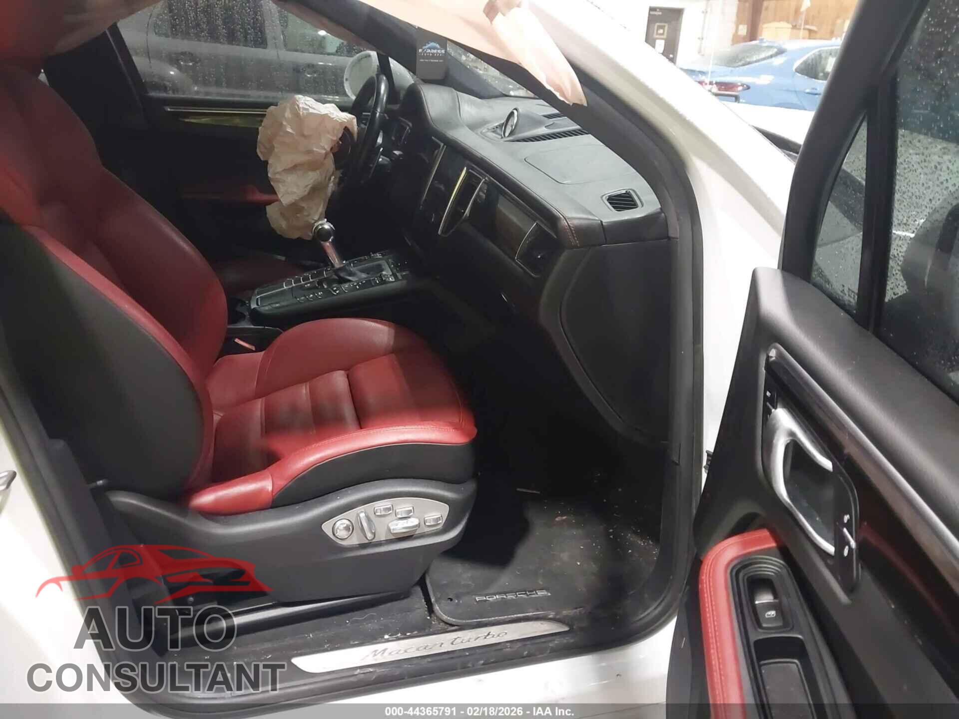 PORSCHE MACAN 2017 - WP1AF2A52HLB60897
