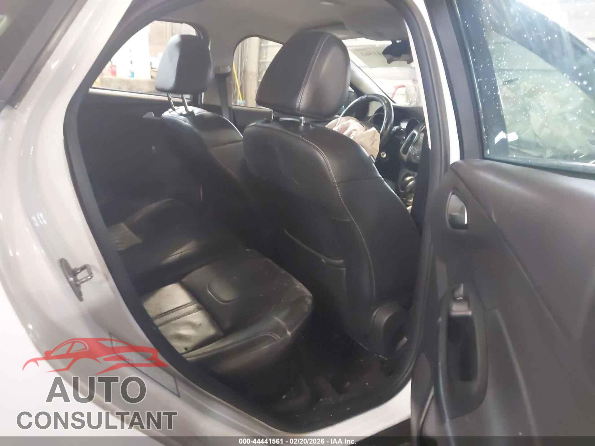 FORD FOCUS 2013 - 1FADP3K23DL292170