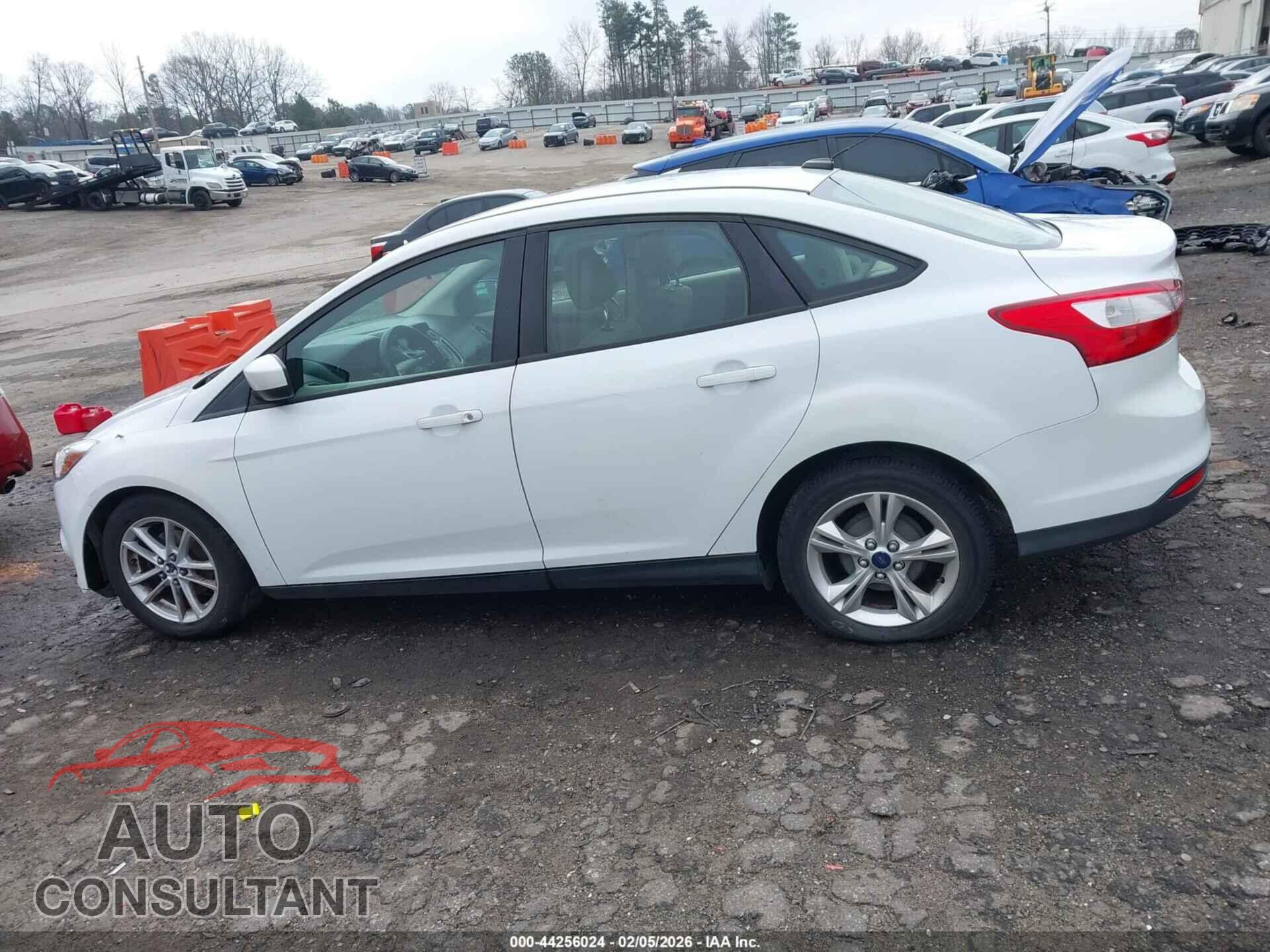 FORD FOCUS 2012 - 1FAHP3F23CL185324