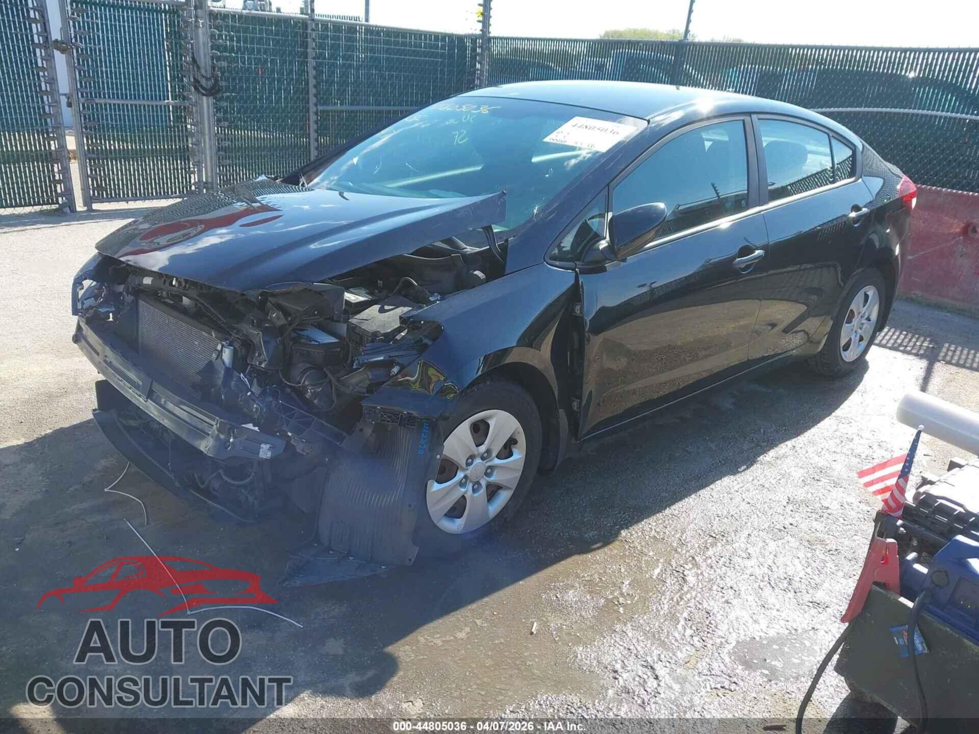 KIA FORTE 2017 - 3KPFK4A70HE044784